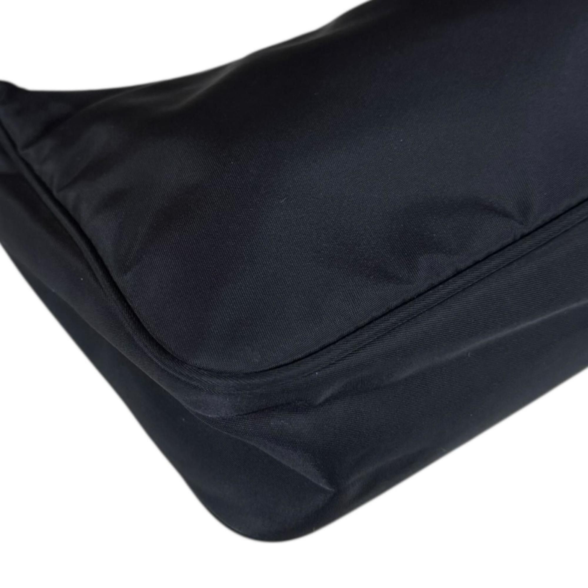 Nylon Handbag (Pre-Owned) - Prada - Modalova