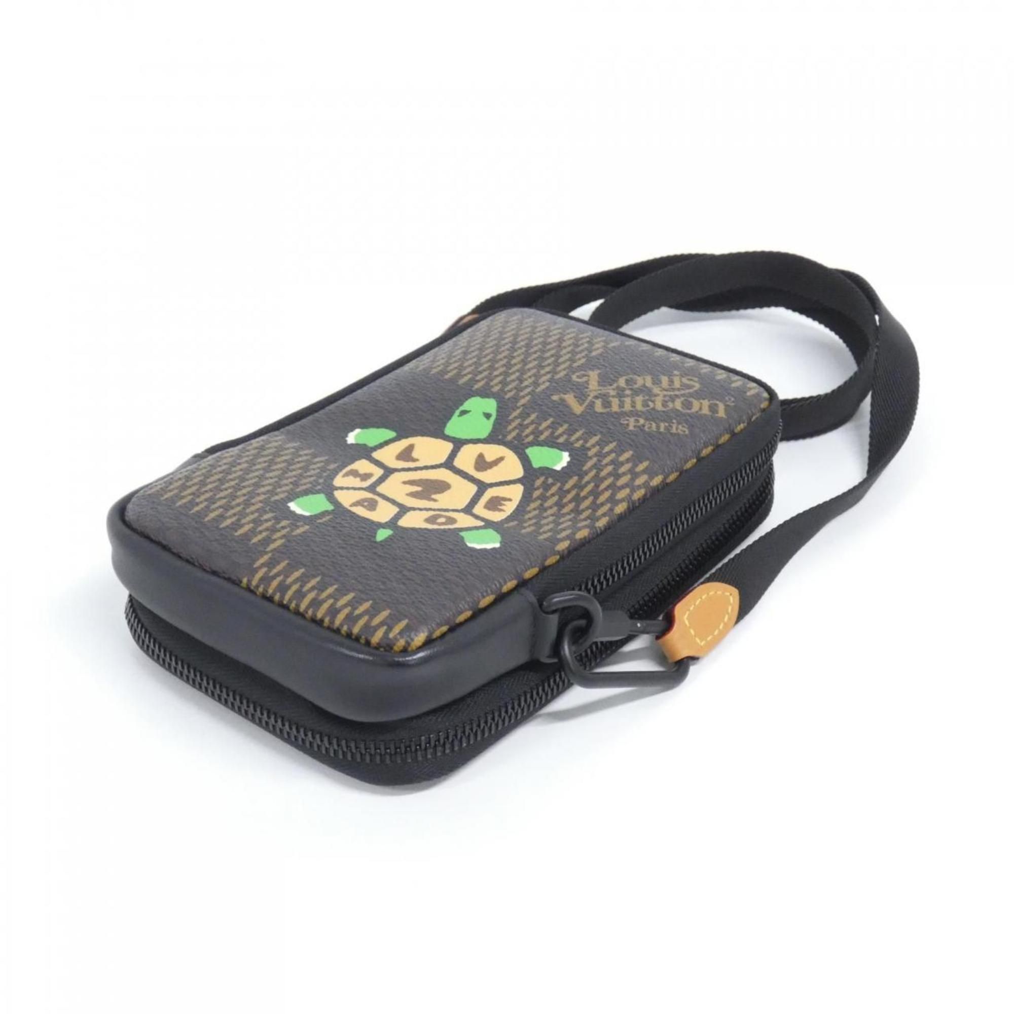 Coated Canvas Phone Wallet (Pre-Owned) - Louis Vuitton - Modalova