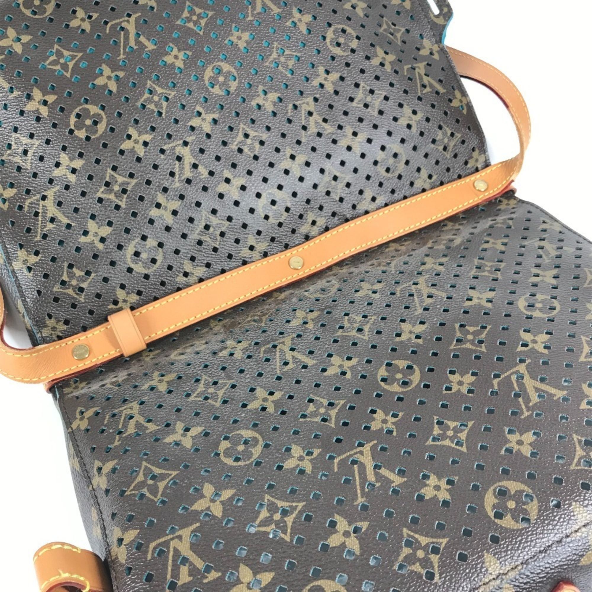 Monogram Perfo Monogram Perforated Shoulder Bag (Pre-Owned) - Louis Vuitton - Modalova