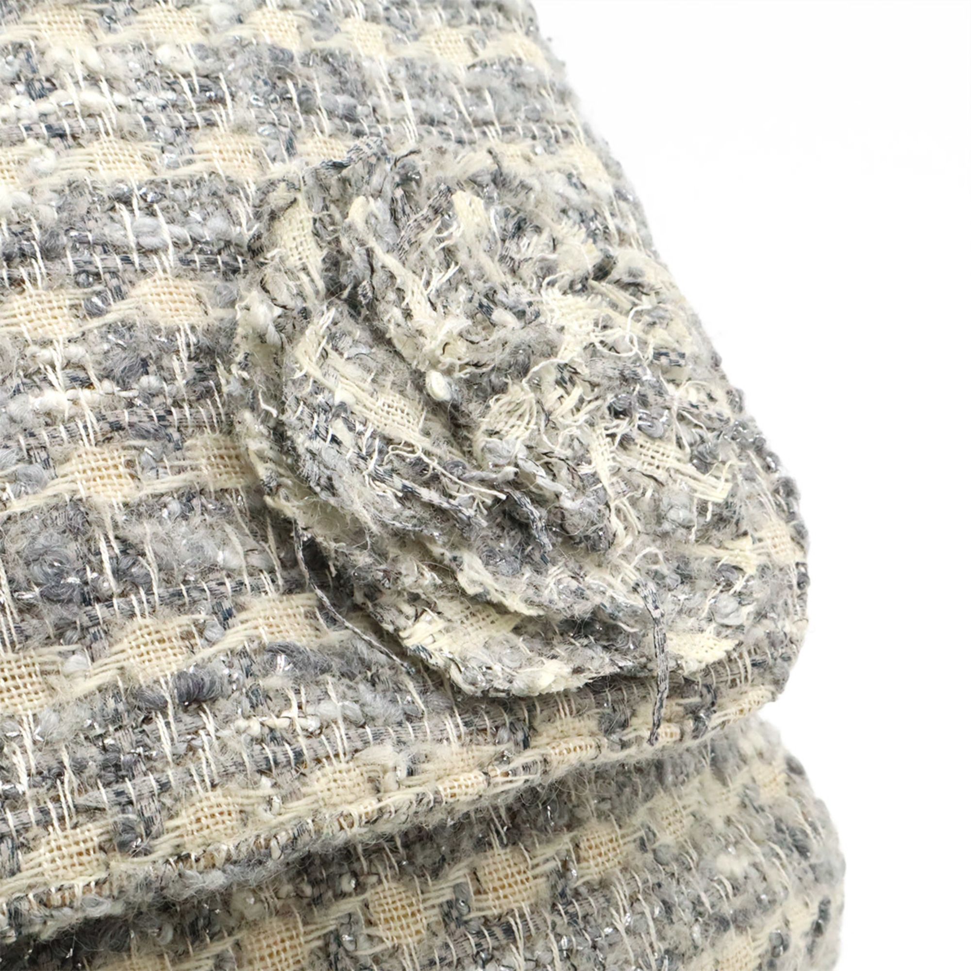 Camellia - Tweed Leather Shoulder Bag (Pre-Owned) - Chanel - Modalova