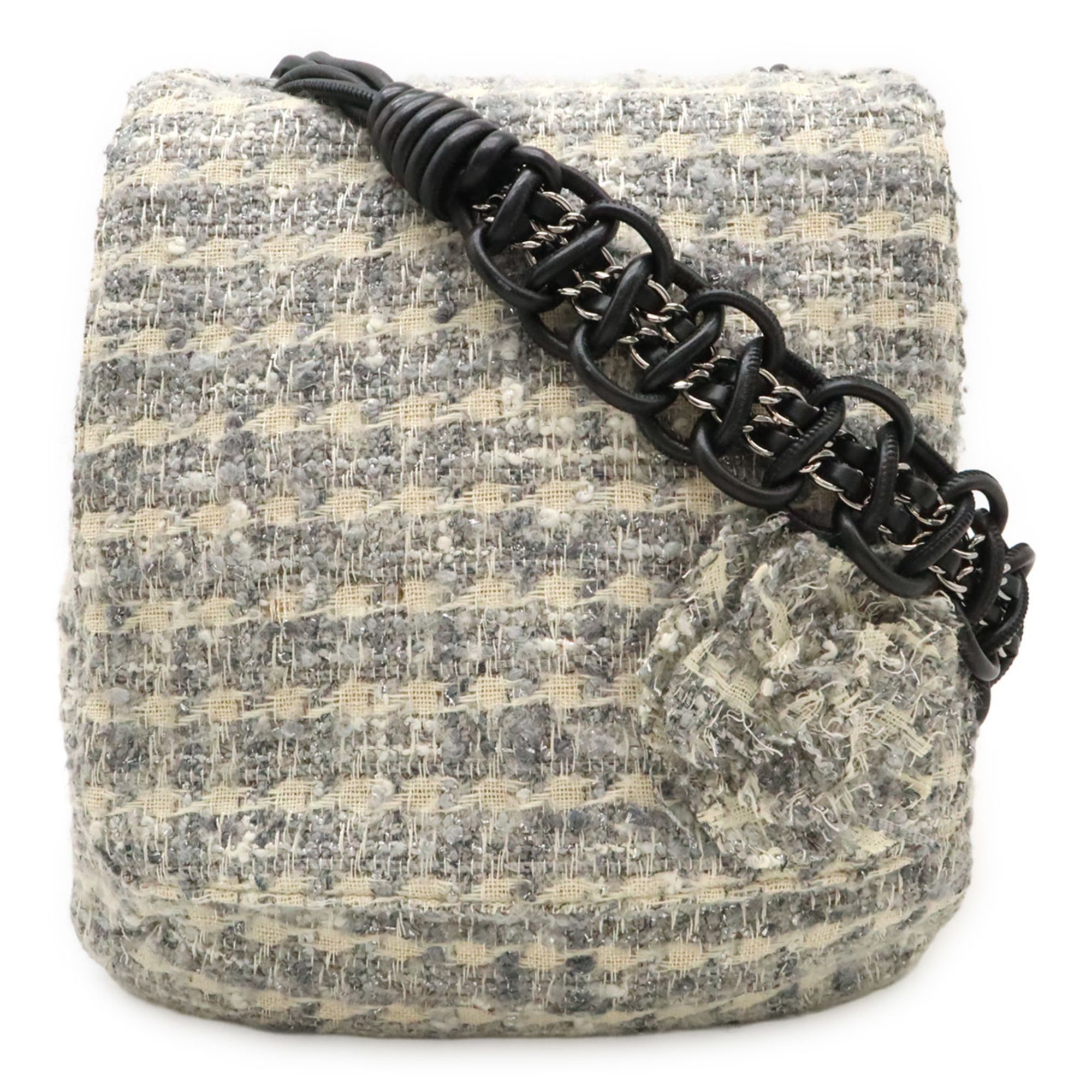 Camellia - Tweed Leather Shoulder Bag (Pre-Owned) - Chanel - Modalova