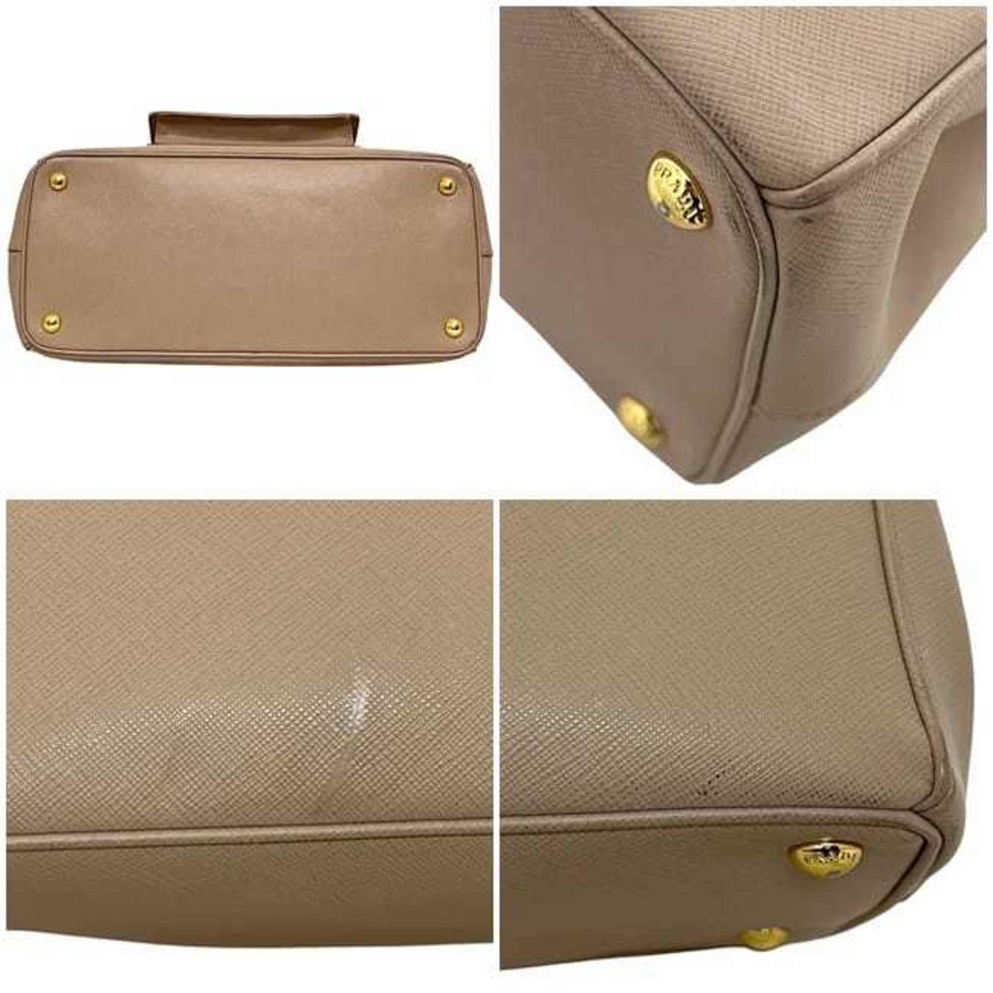 Saffiano Triangle Handbag Shoulder Bag (Pre-Owned) - Prada - Modalova