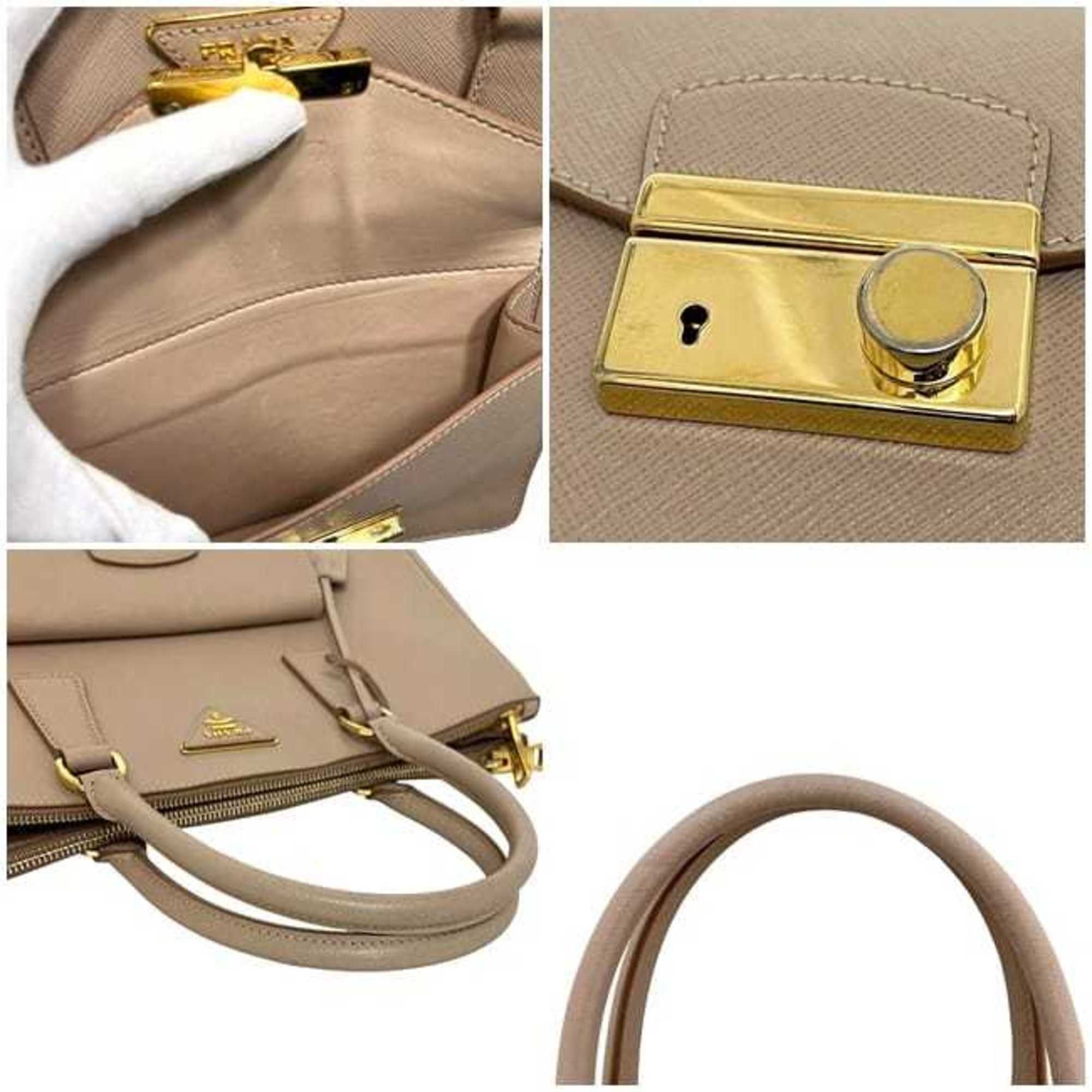 Saffiano Triangle Handbag Shoulder Bag (Pre-Owned) - Prada - Modalova