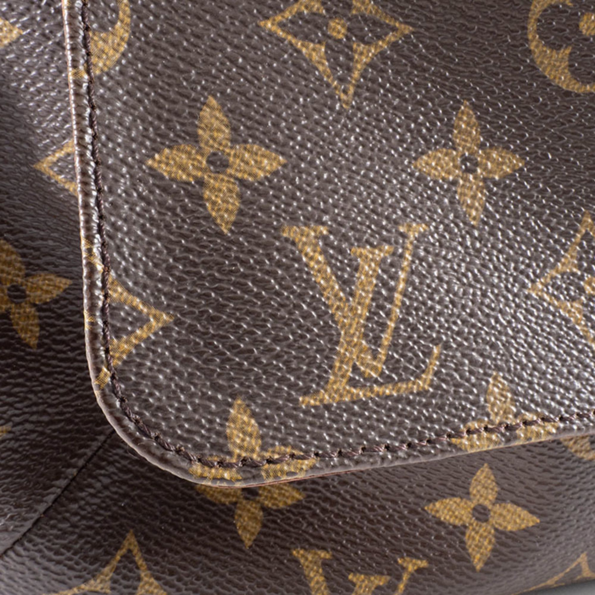 Canvas Shoulder Bag (Pre-Owned) - Louis Vuitton - Modalova