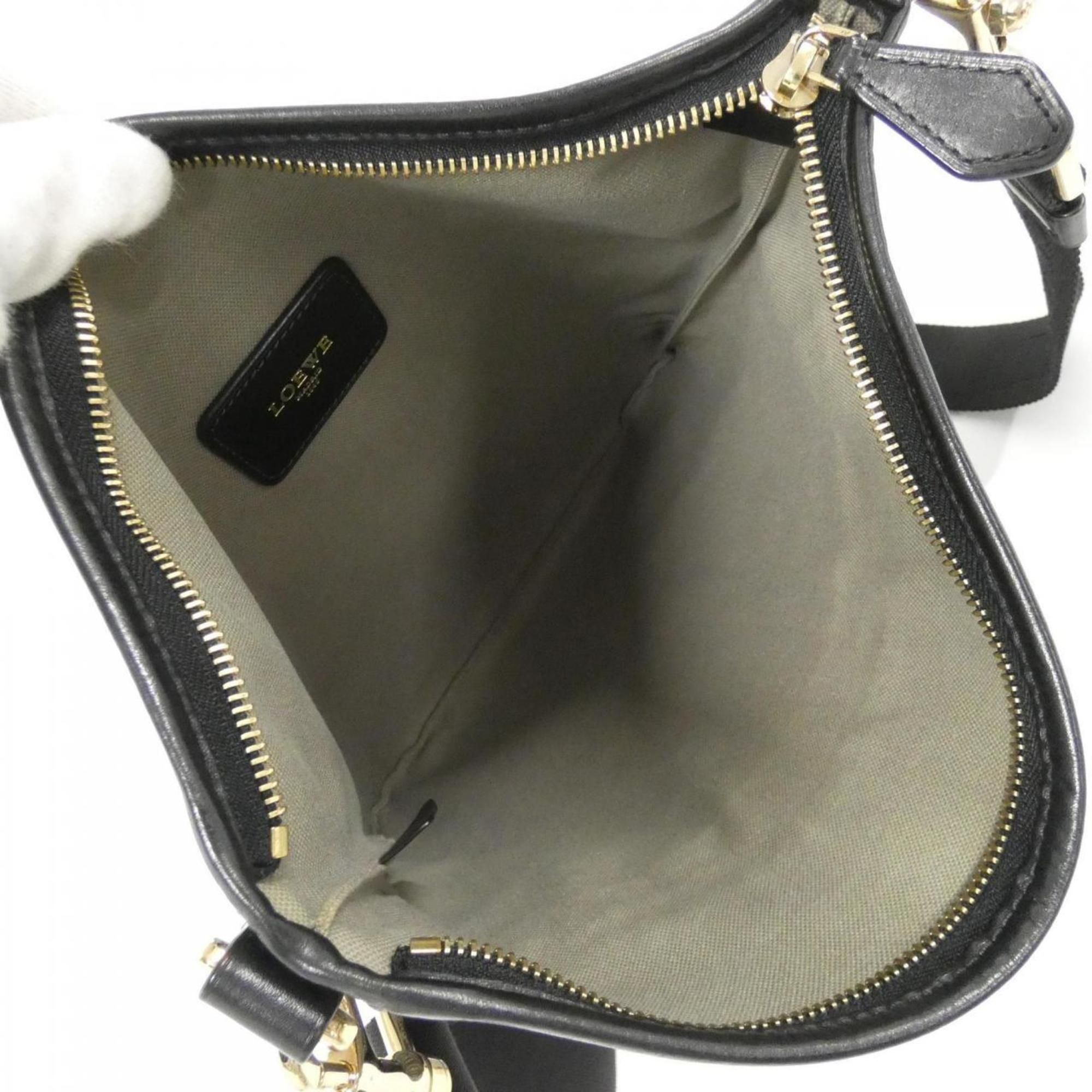 Coated Canvas Shoulder Bag (Pre-Owned) - Loewe - Modalova