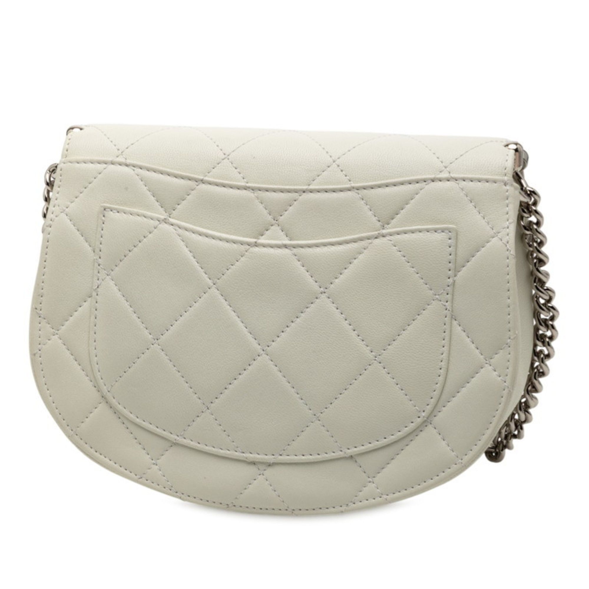 Leather Shoulder Bag (Pre-Owned) - Chanel - Modalova