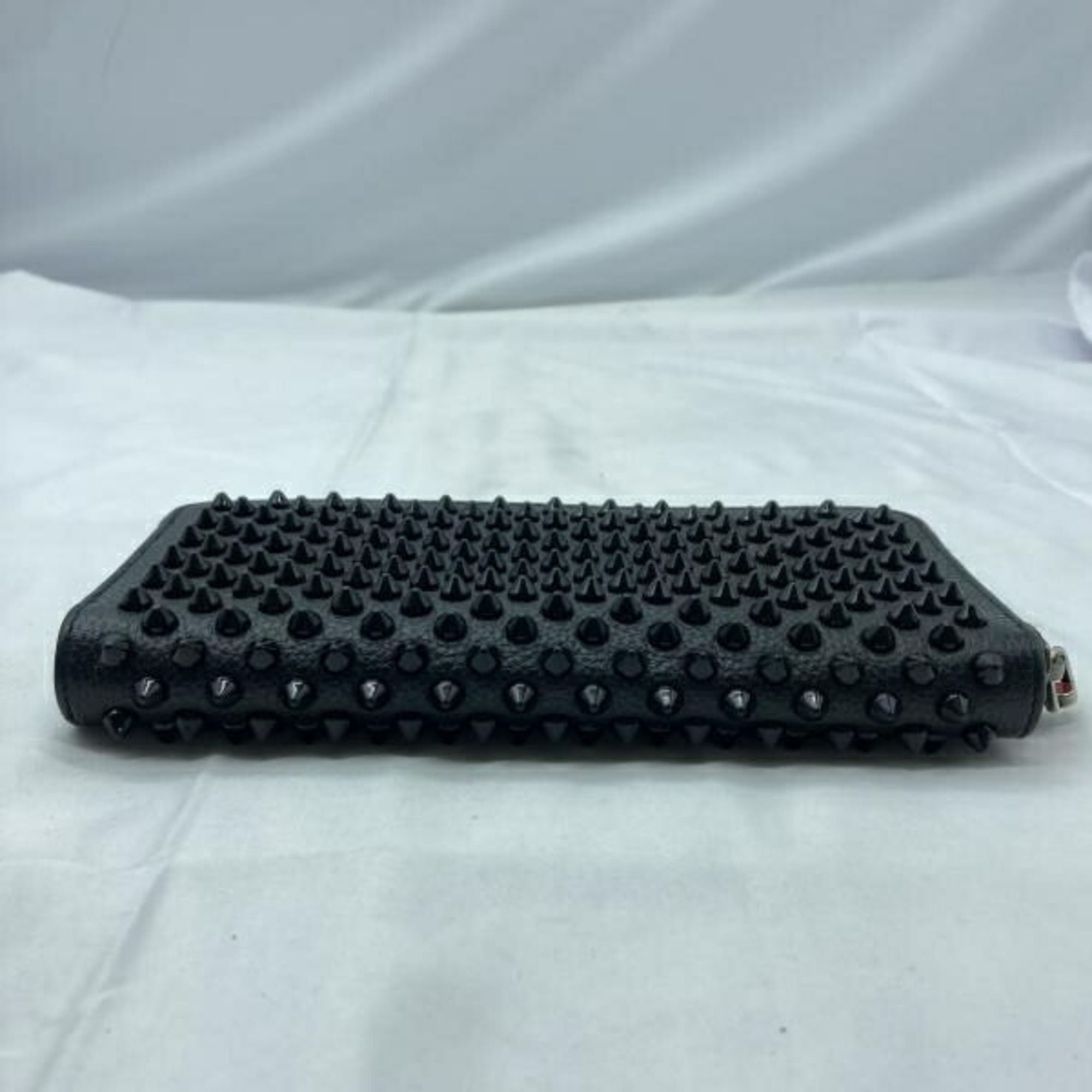 Long Wallet (Bi-Fold) (Pre-Owned) - Christian Louboutin - Modalova