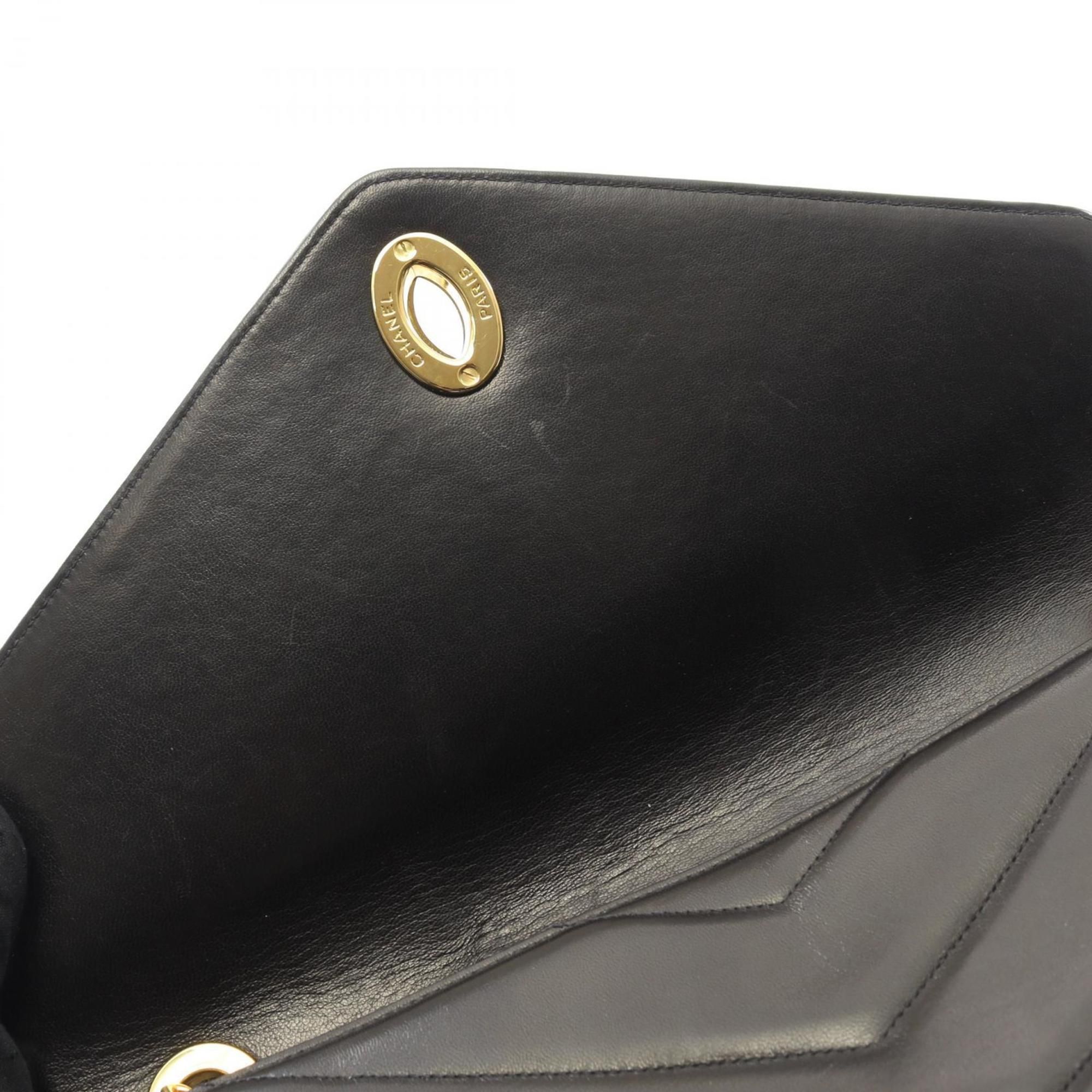 Leather Shoulder Bag (Pre-Owned) - Chanel - Modalova