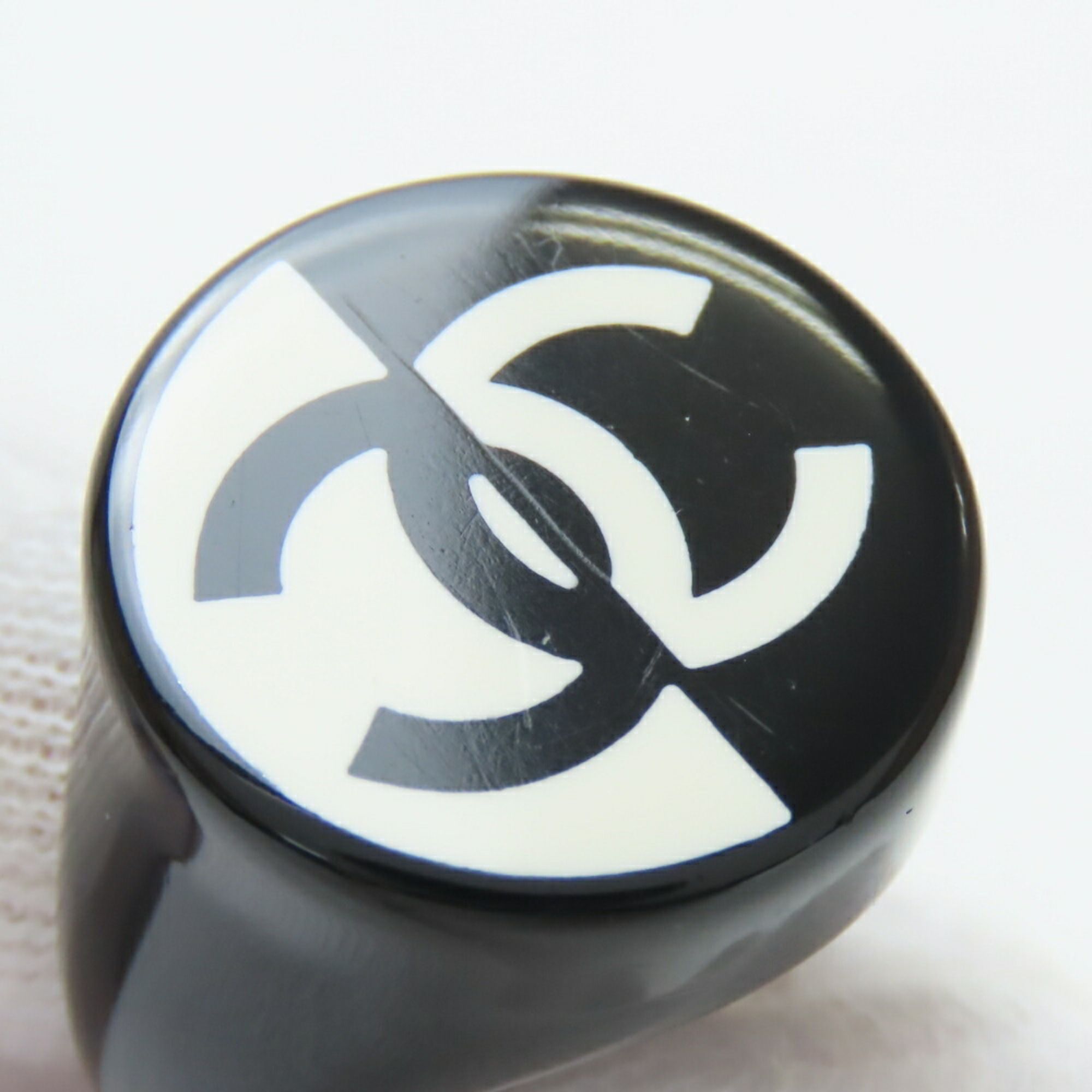 Plastic Band Ring (Pre-Owned) - Chanel - Modalova
