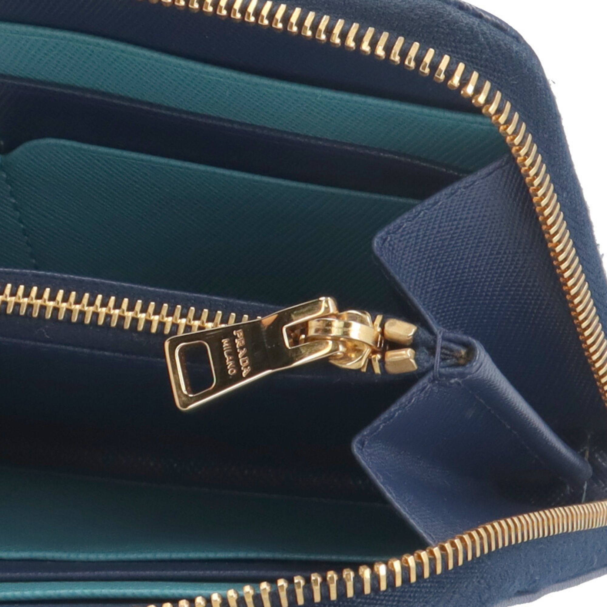 Leather Long Wallet (Bi-Fold) (Pre-Owned) - Prada - Modalova
