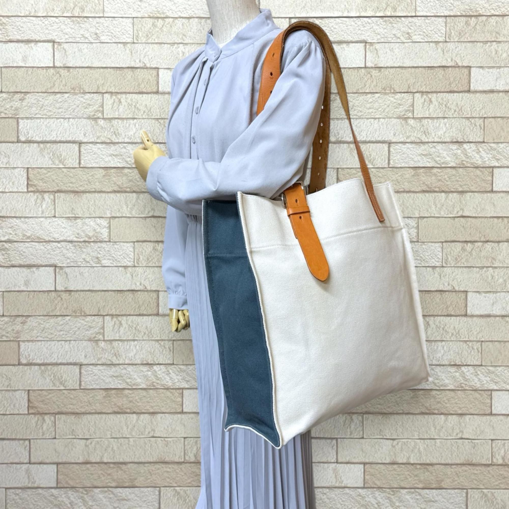 Canvas Shoulder Bag (Pre-Owned) - Hermes - Modalova