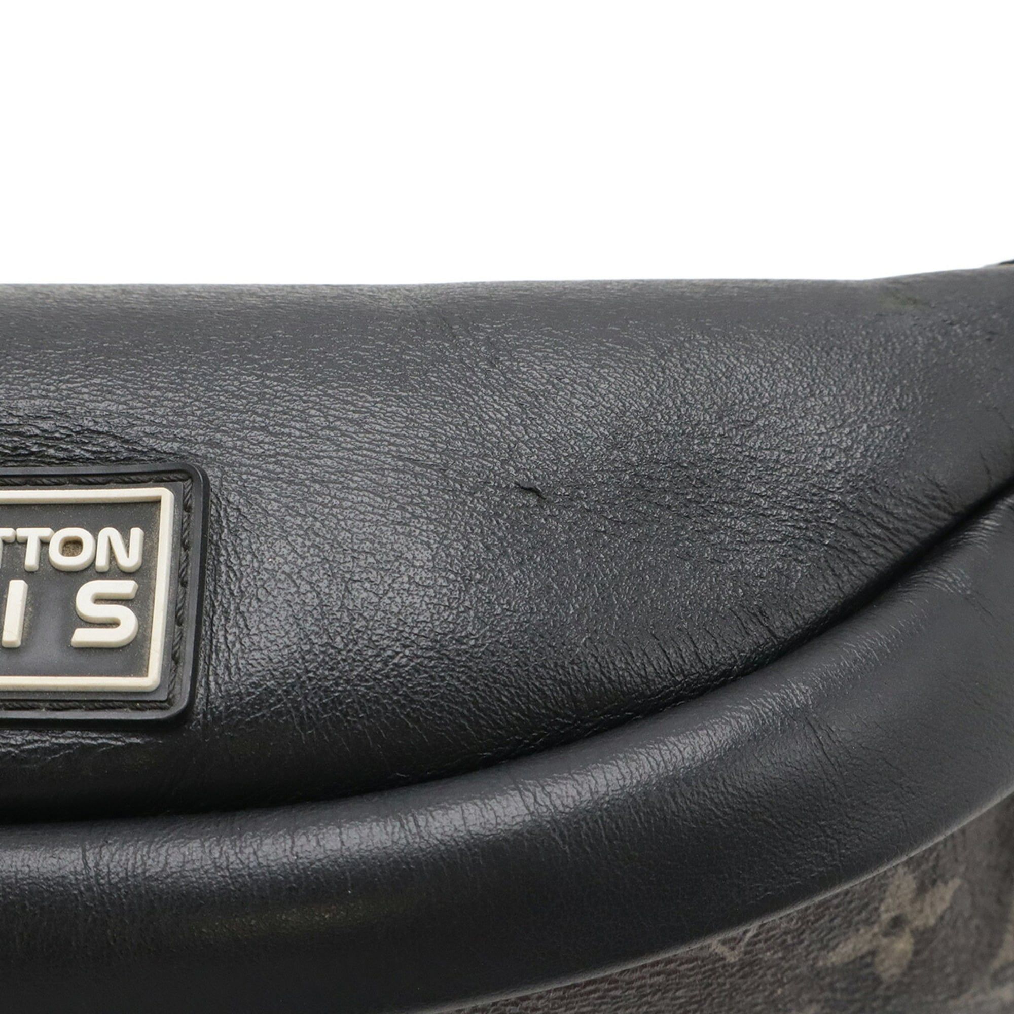 Monogram Leather Pouch (Pre-Owned) - Louis Vuitton - Modalova