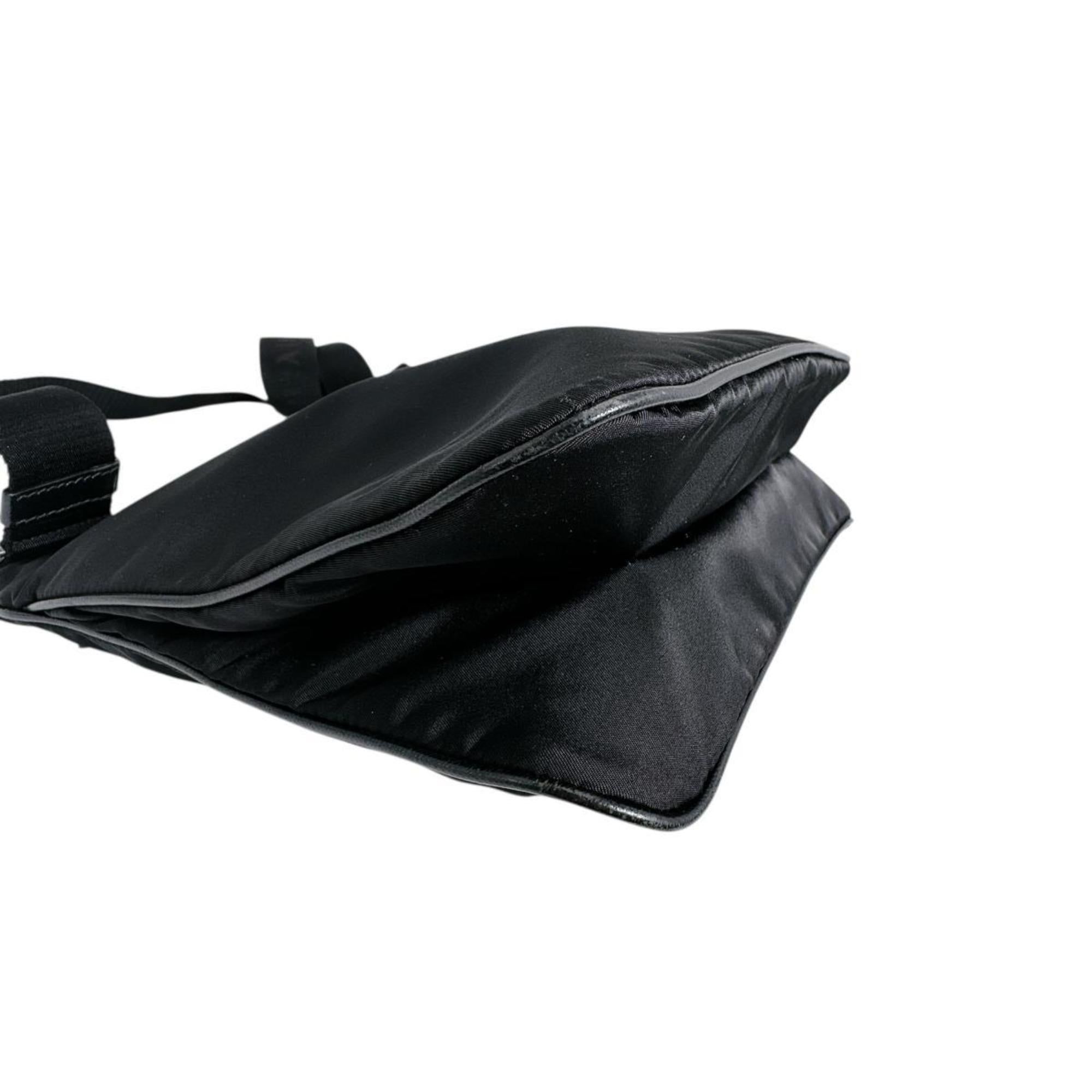 Nylon Shoulder Bag Sling Bag (Pre-Owned) - Prada - Modalova