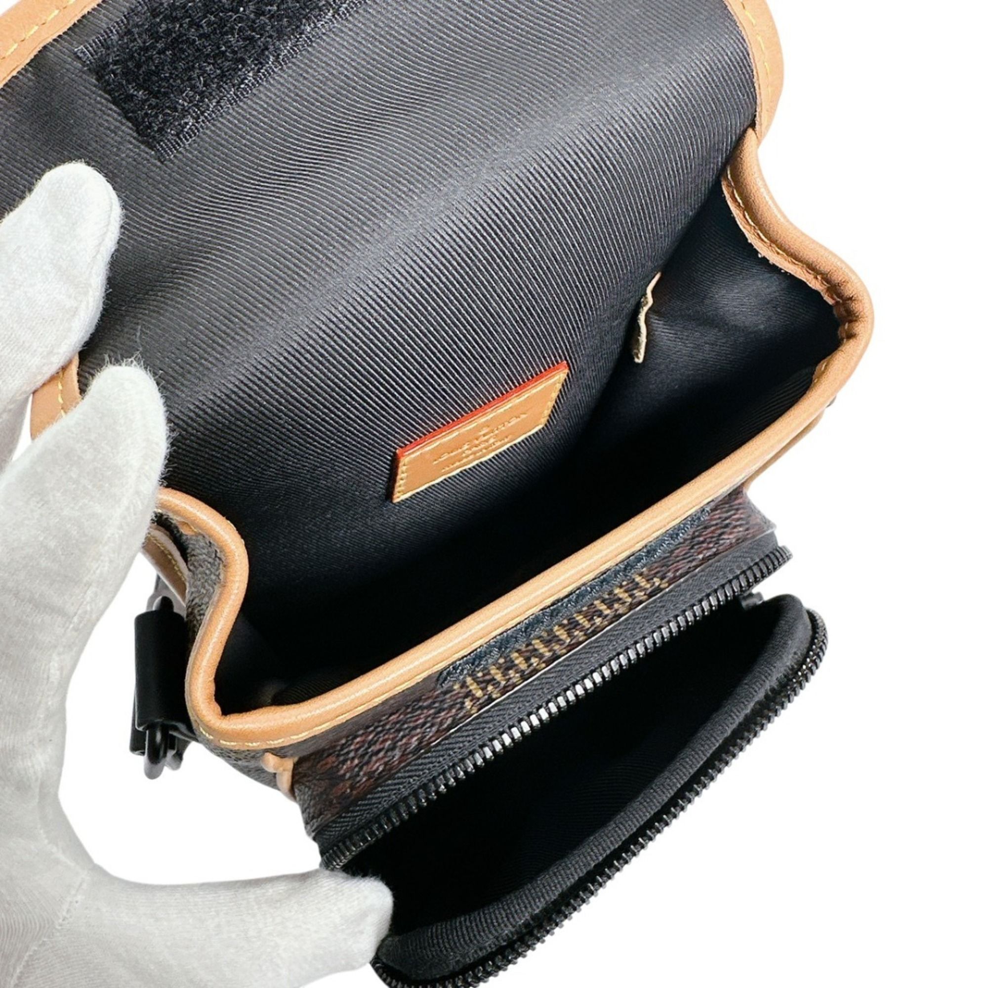Damier Canvas Messenger Bag (Pre-Owned) - Louis Vuitton - Modalova