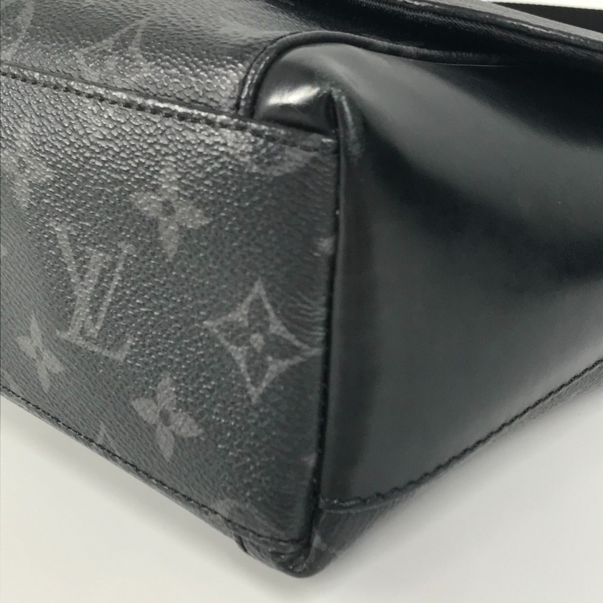 Messenger Bag Shoulder Bag (Pre-Owned) - Louis Vuitton - Modalova