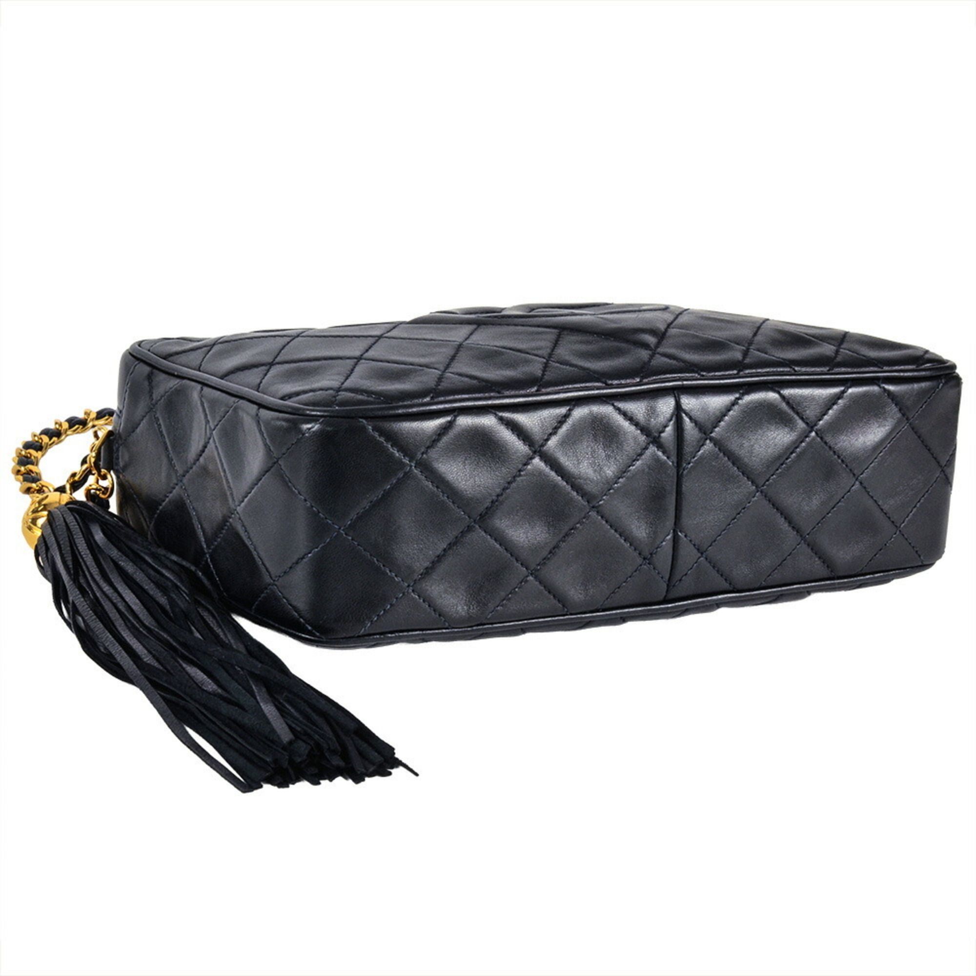 Matelasse Leather Shoulder Bag (Pre-Owned) - Chanel - Modalova