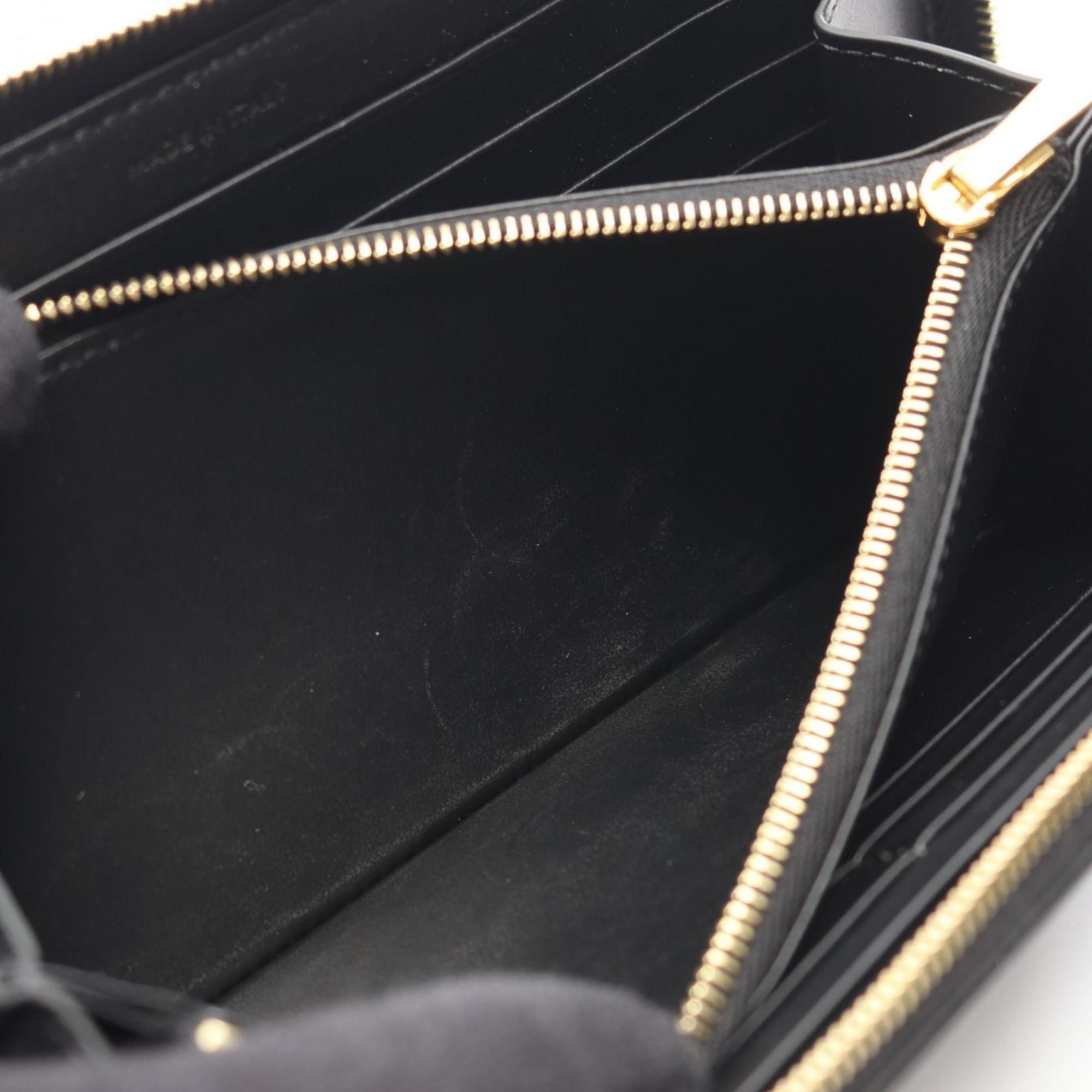 Pvc Long Wallet (Bi-Fold) (Pre-Owned) - Celine - Modalova