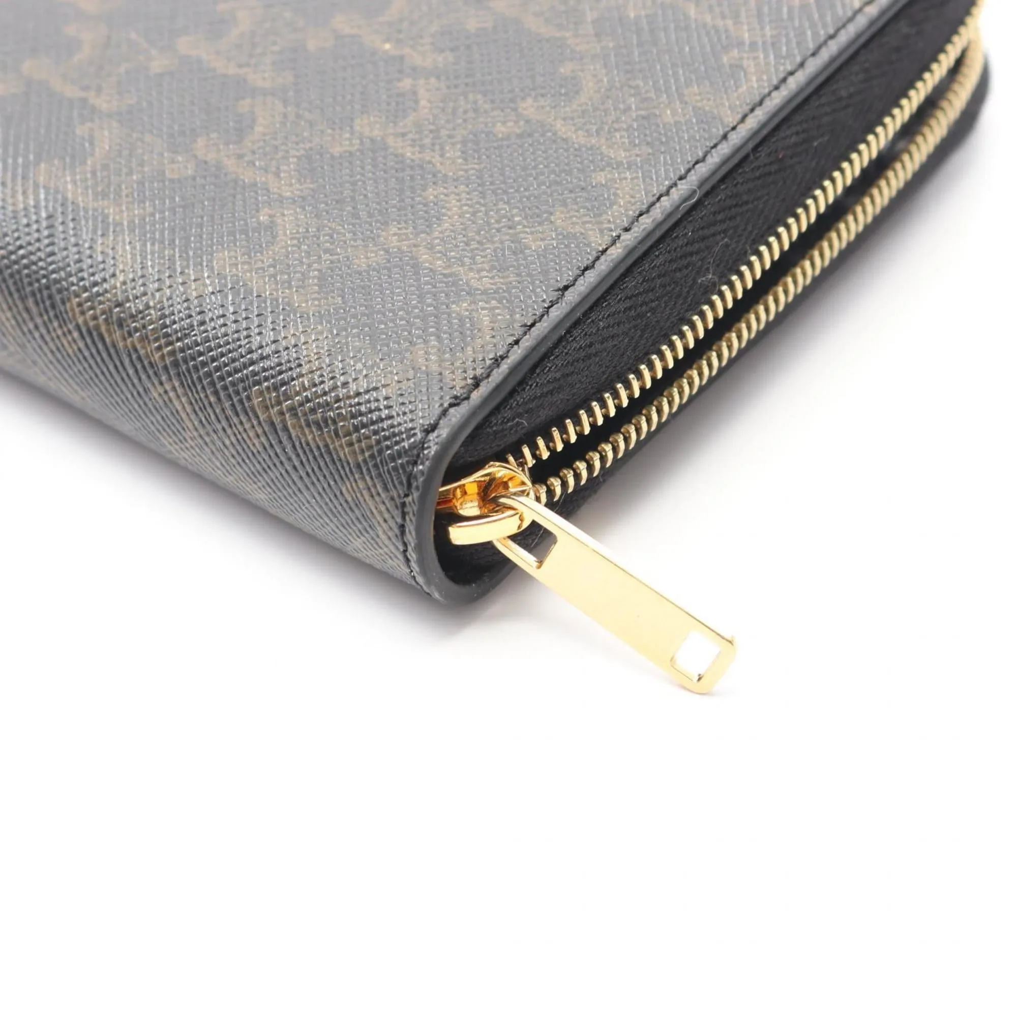 Pvc Long Wallet (Bi-Fold) (Pre-Owned) - Celine - Modalova
