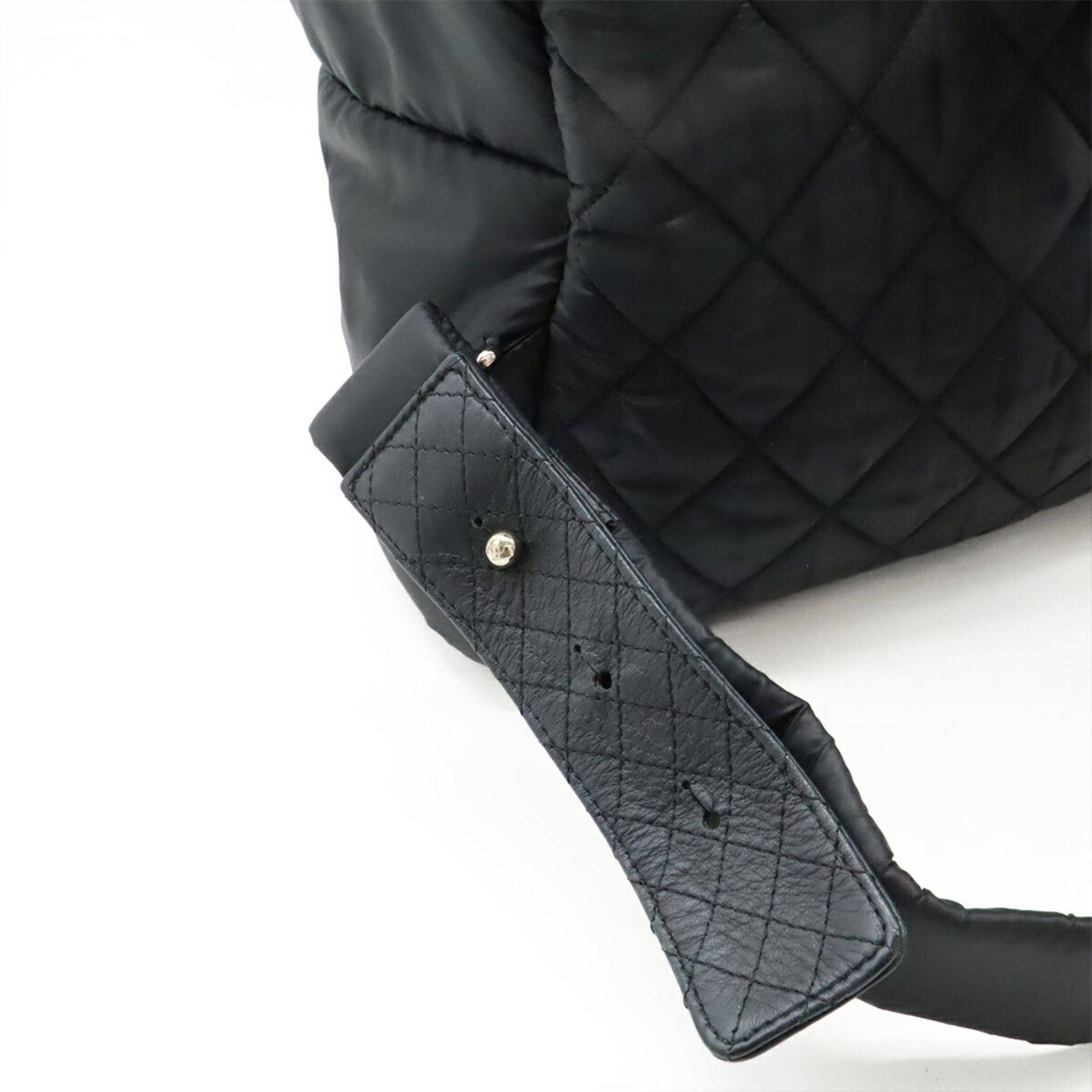 Nylon Leather Backpack (Pre-Owned) - Chanel - Modalova