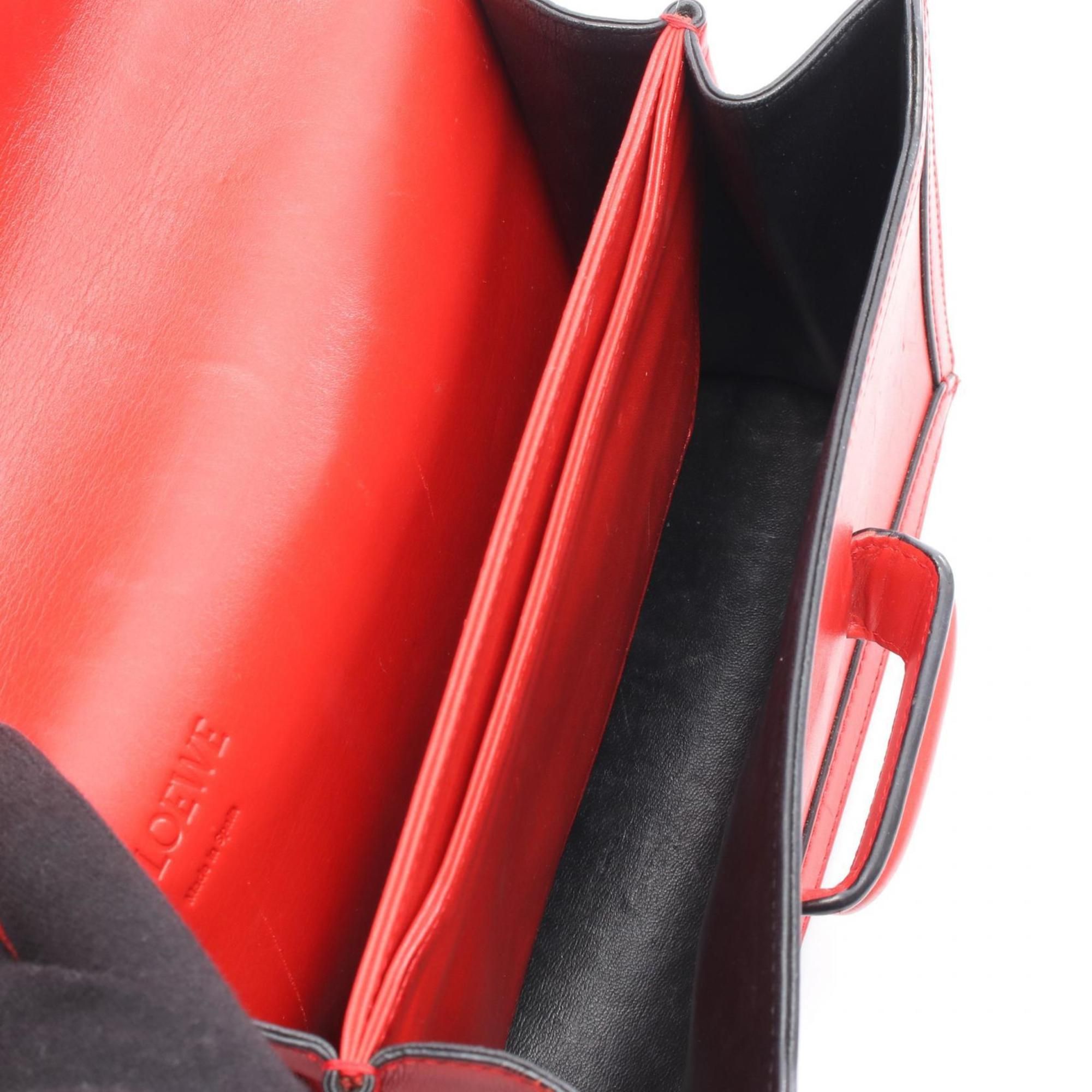 Leather Shoulder Bag (Pre-Owned) - Loewe - Modalova