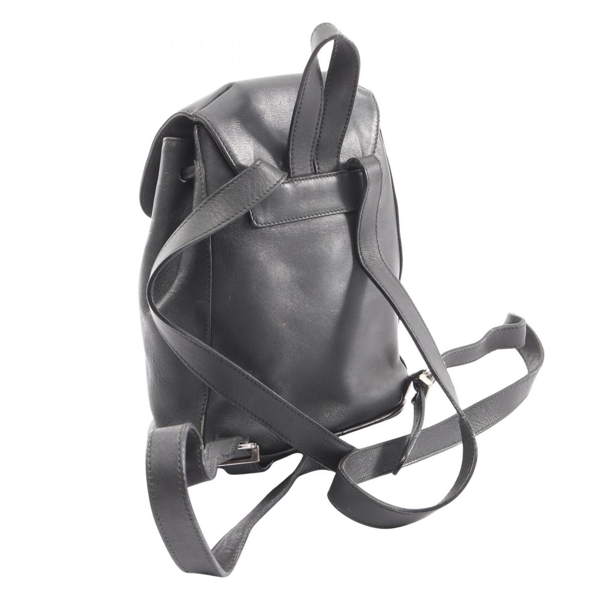 Leather Backpack (Pre-Owned) - Salvatore Ferragamo - Modalova