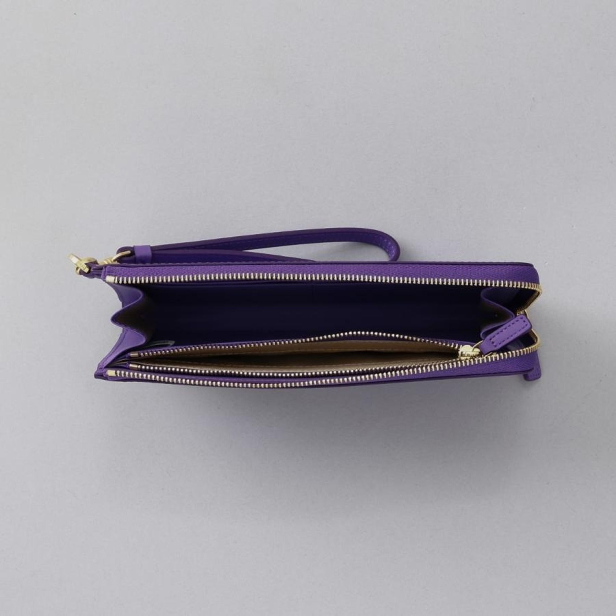 Leather Long Wallet (Bi-Fold) (Pre-Owned) - MCM - Modalova