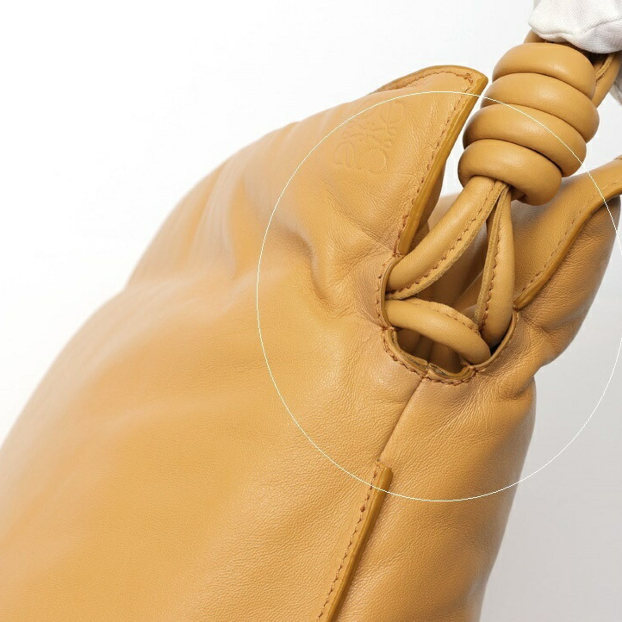 Leather Shoulder Bag (Pre-Owned) - Loewe - Modalova