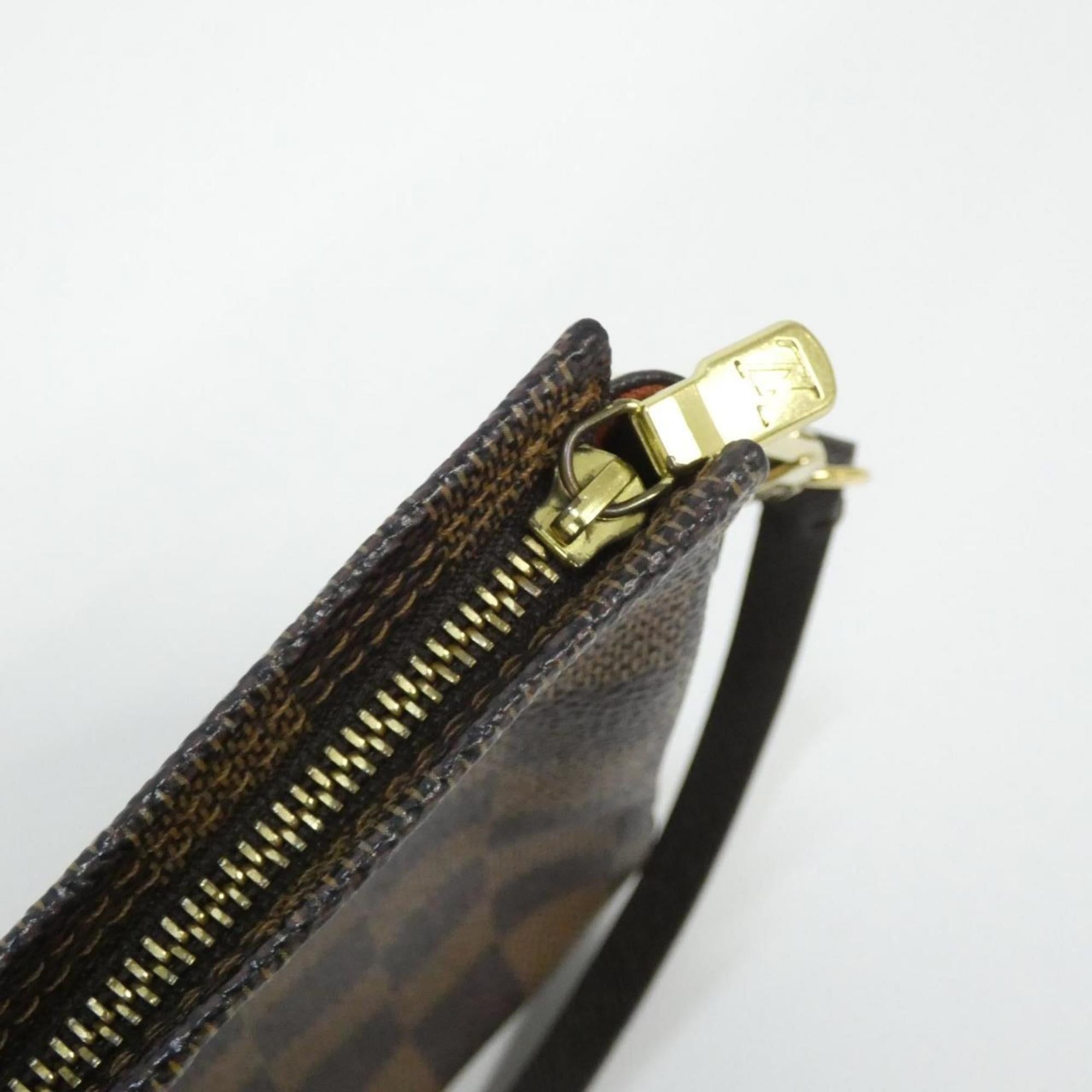 Coated Canvas Pouch (Pre-Owned) - Louis Vuitton - Modalova