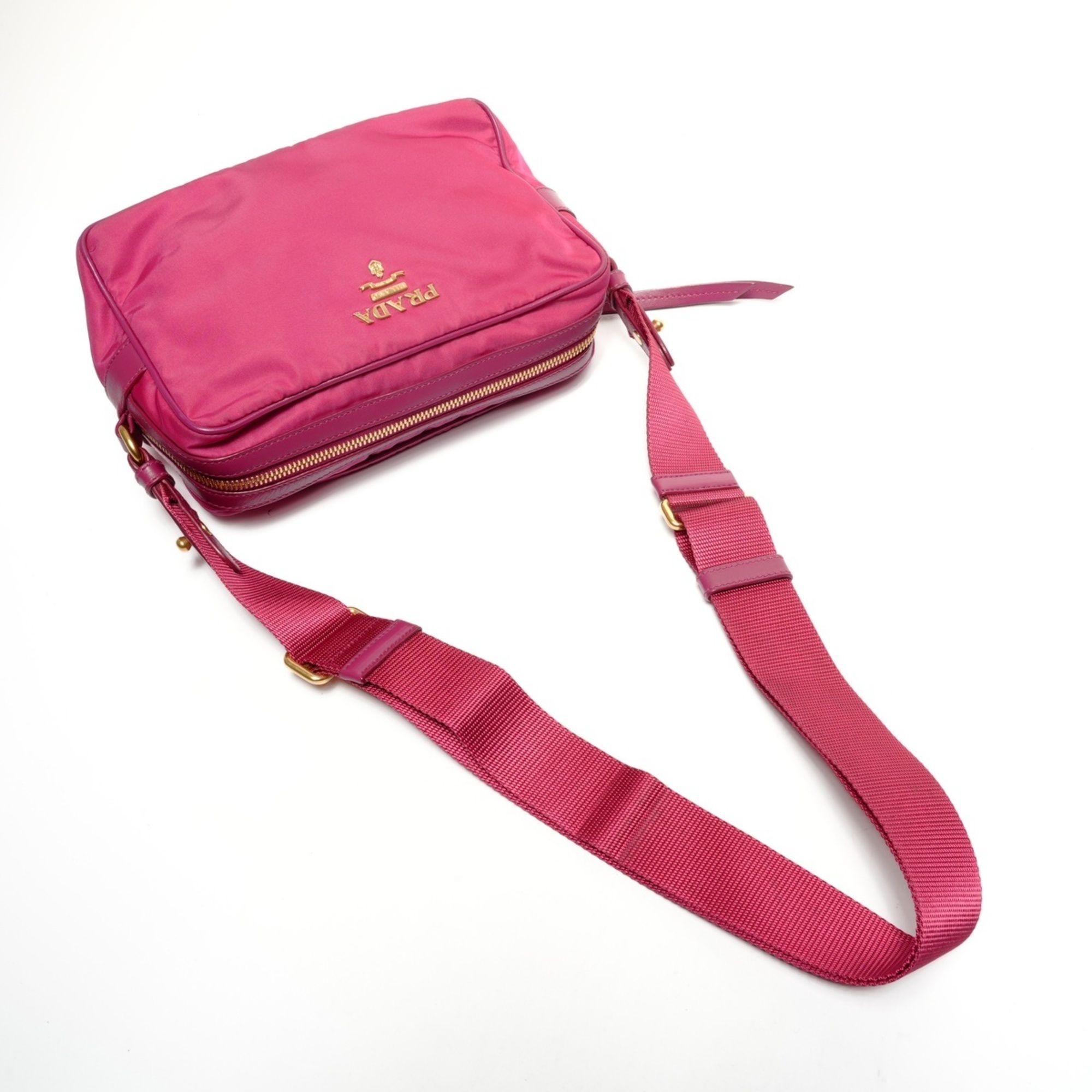 Prada Pink Shoulder Bag (Pre-Owned) - Prada - Modalova