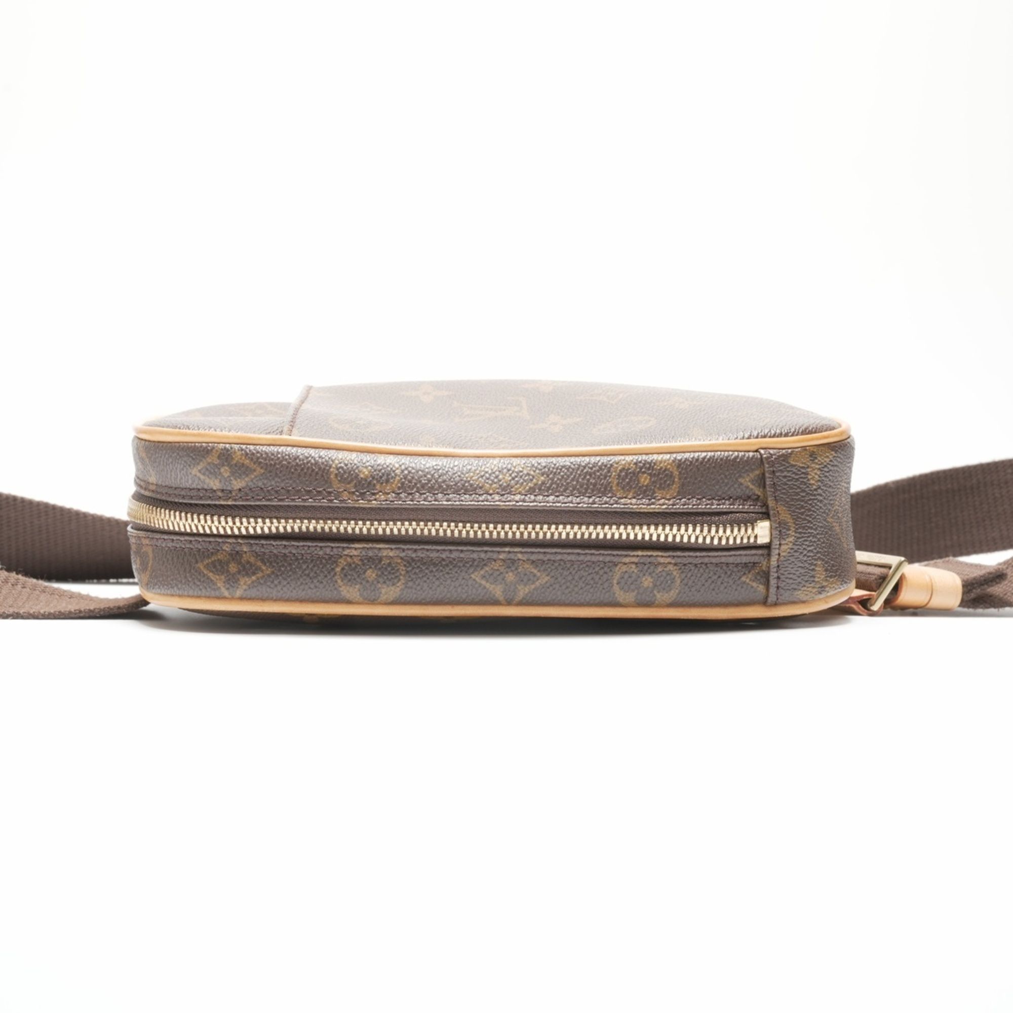 Monogram Monogram Pochette Shoulder Bag (Pre-Owned) - Louis Vuitton - Modalova