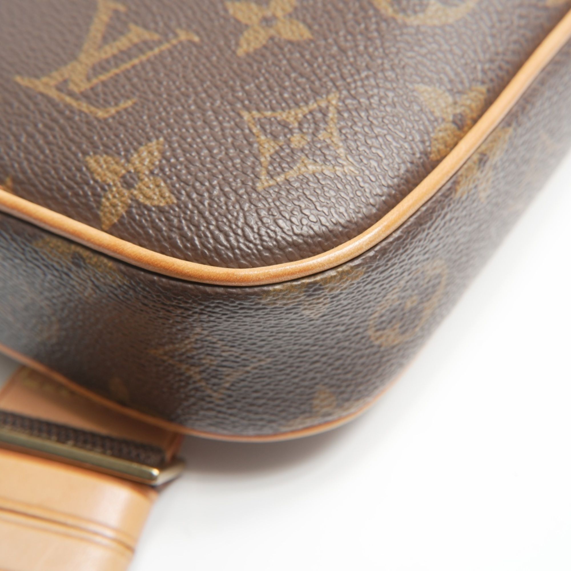 Monogram Monogram Pochette Shoulder Bag (Pre-Owned) - Louis Vuitton - Modalova