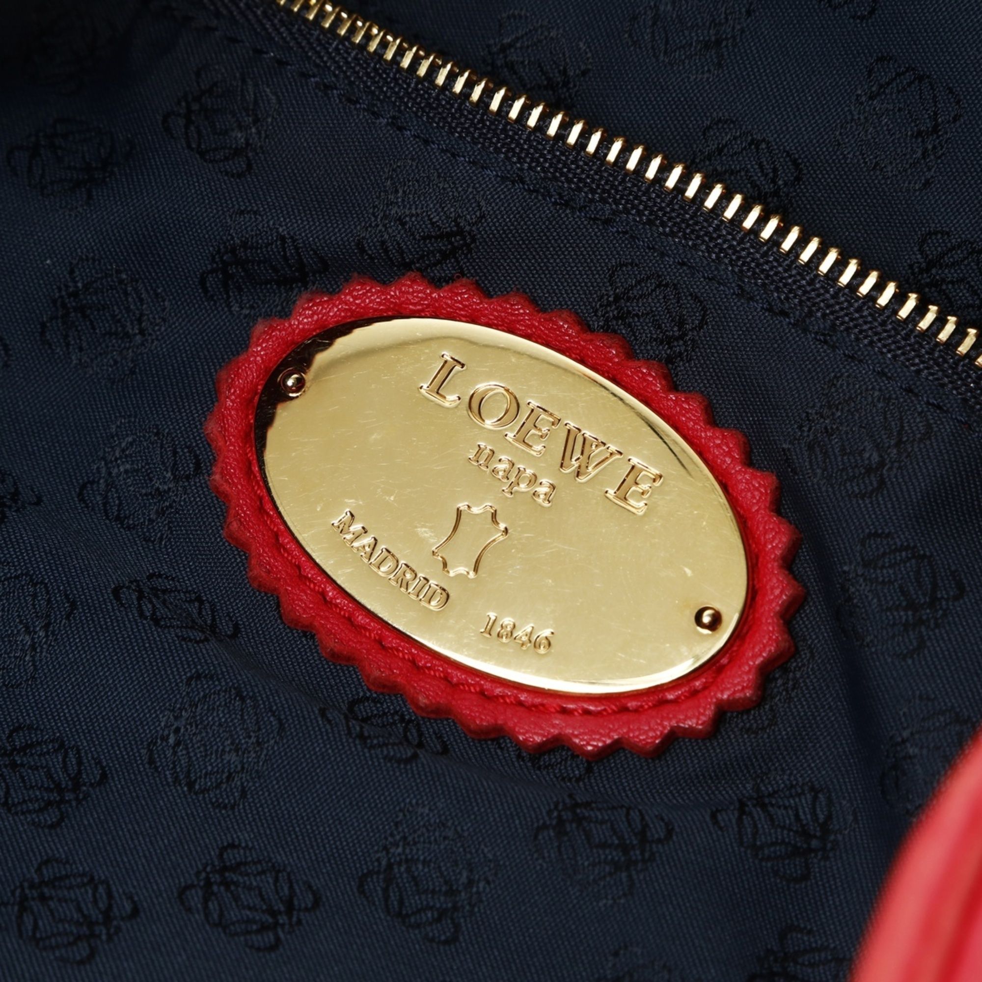 Shoulder Bag (Pre-Owned) - Loewe - Modalova