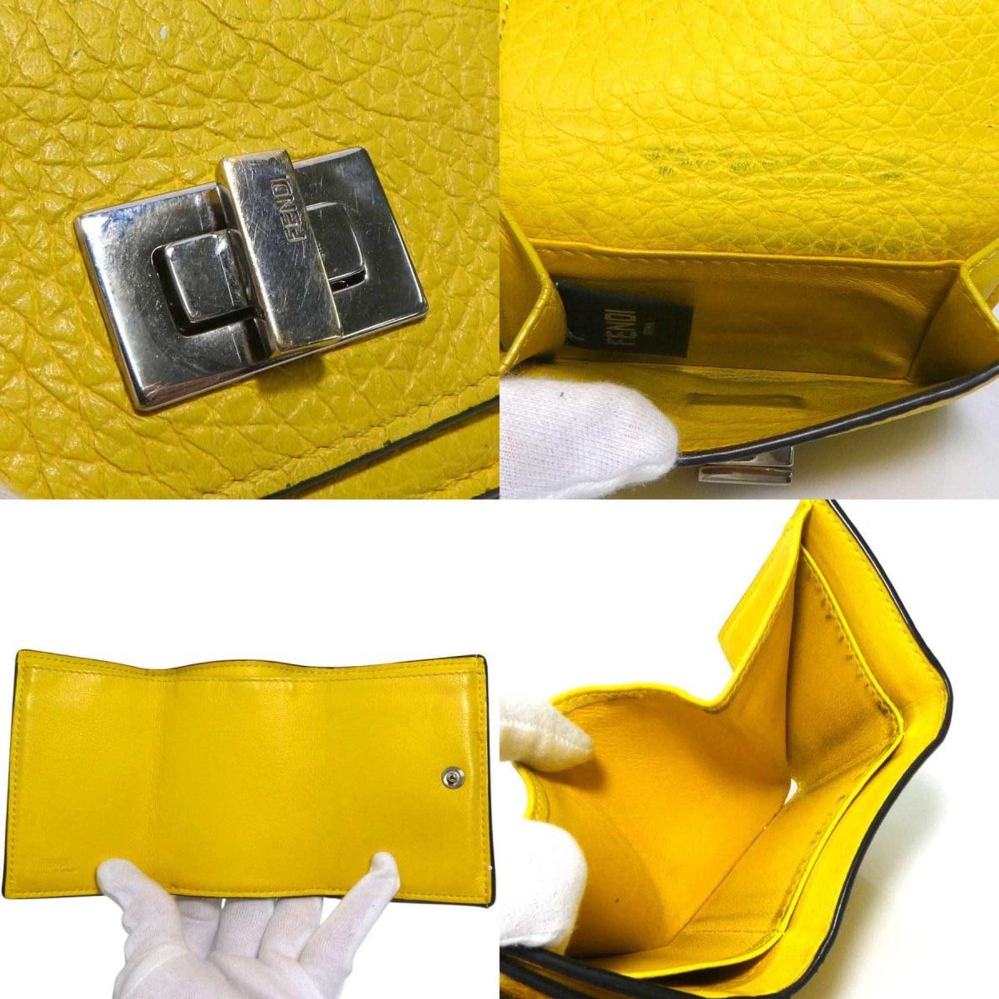 Leather Wallet (Tri-Fold) (Pre-Owned) - Fendi - Modalova