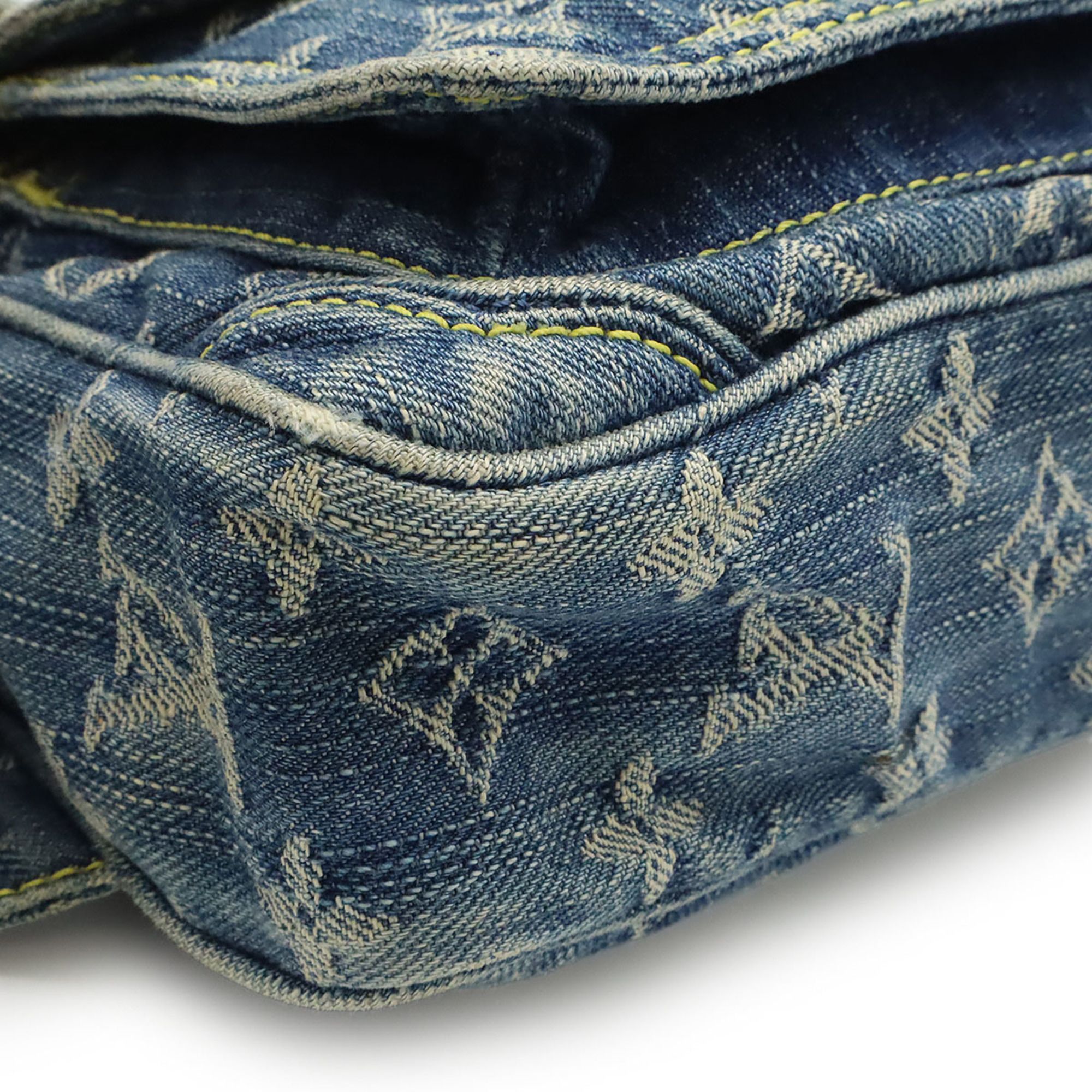 Monogram Denim Fanny Pack Sling Bag (Pre-Owned) - Louis Vuitton - Modalova