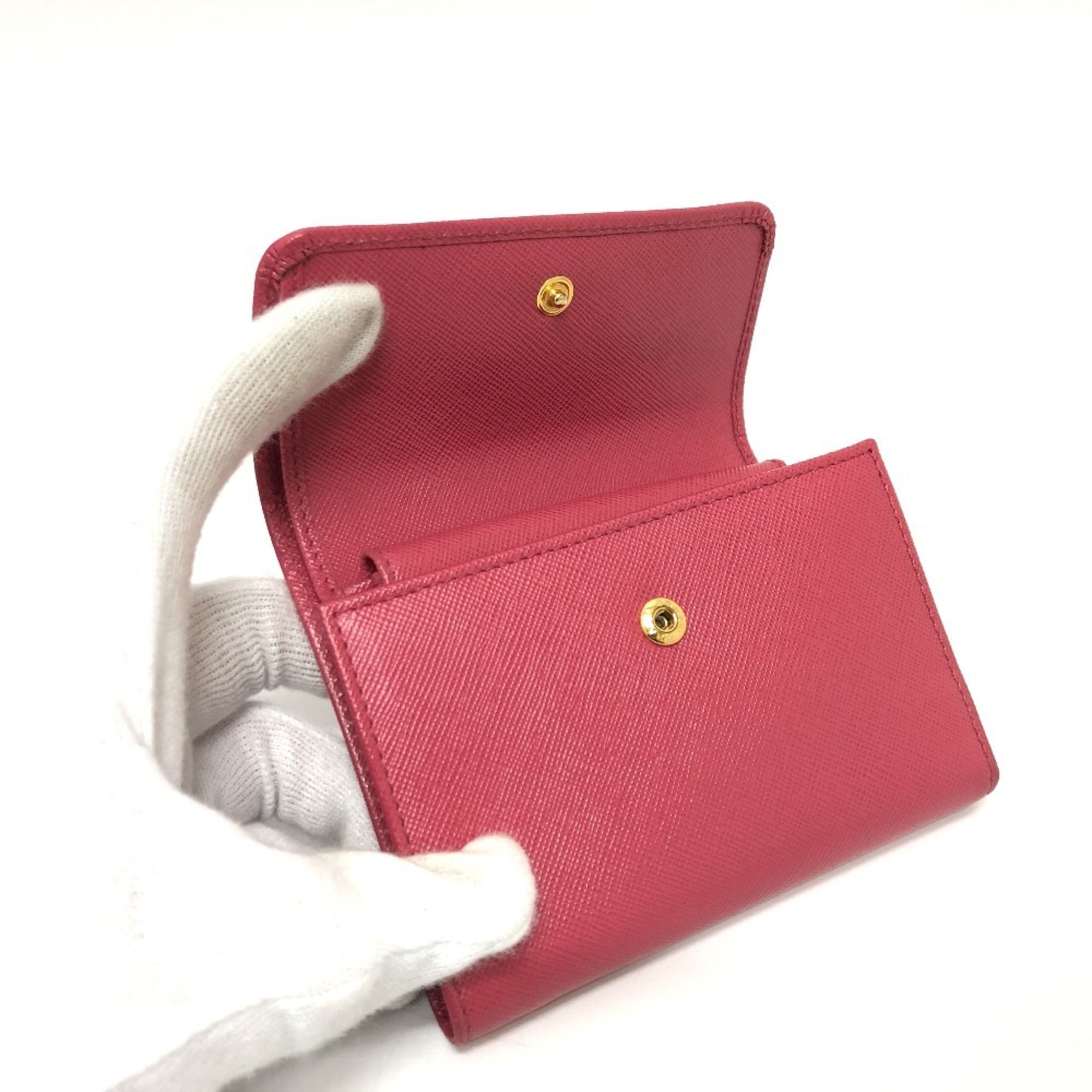 Saffiano Wallet (Tri-Fold) (Pre-Owned) - Prada - Modalova