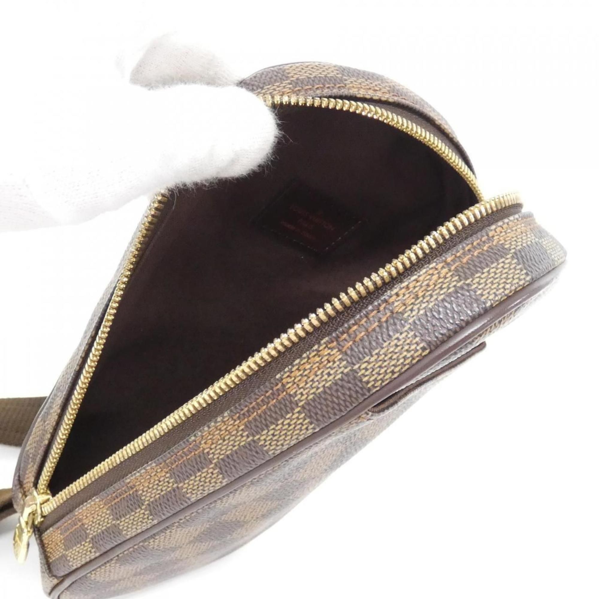 Coated Canvas Pochette Shoulder Bag (Pre-Owned) - Louis Vuitton - Modalova