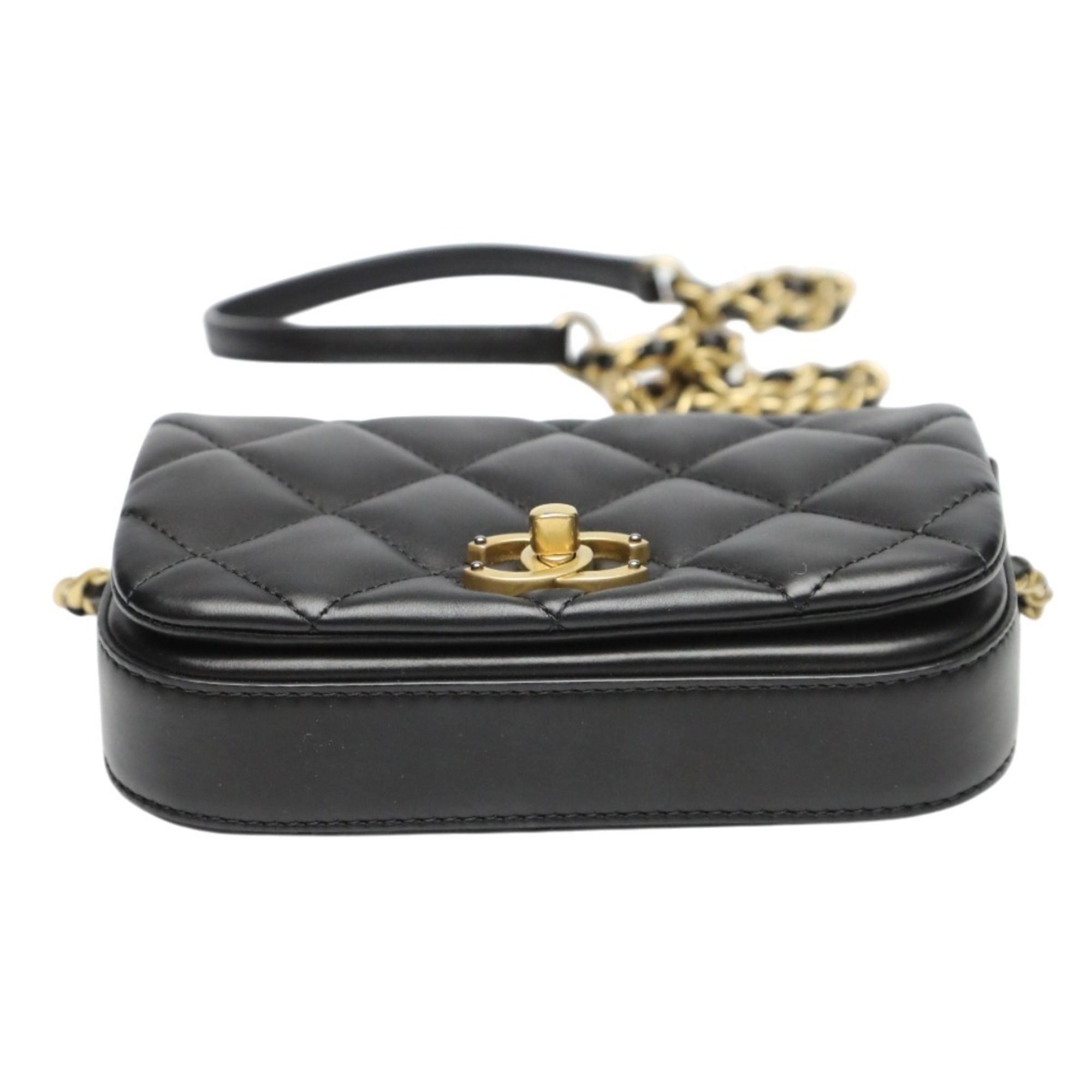 Leather Shoulder Bag (Pre-Owned) - Chanel - Modalova