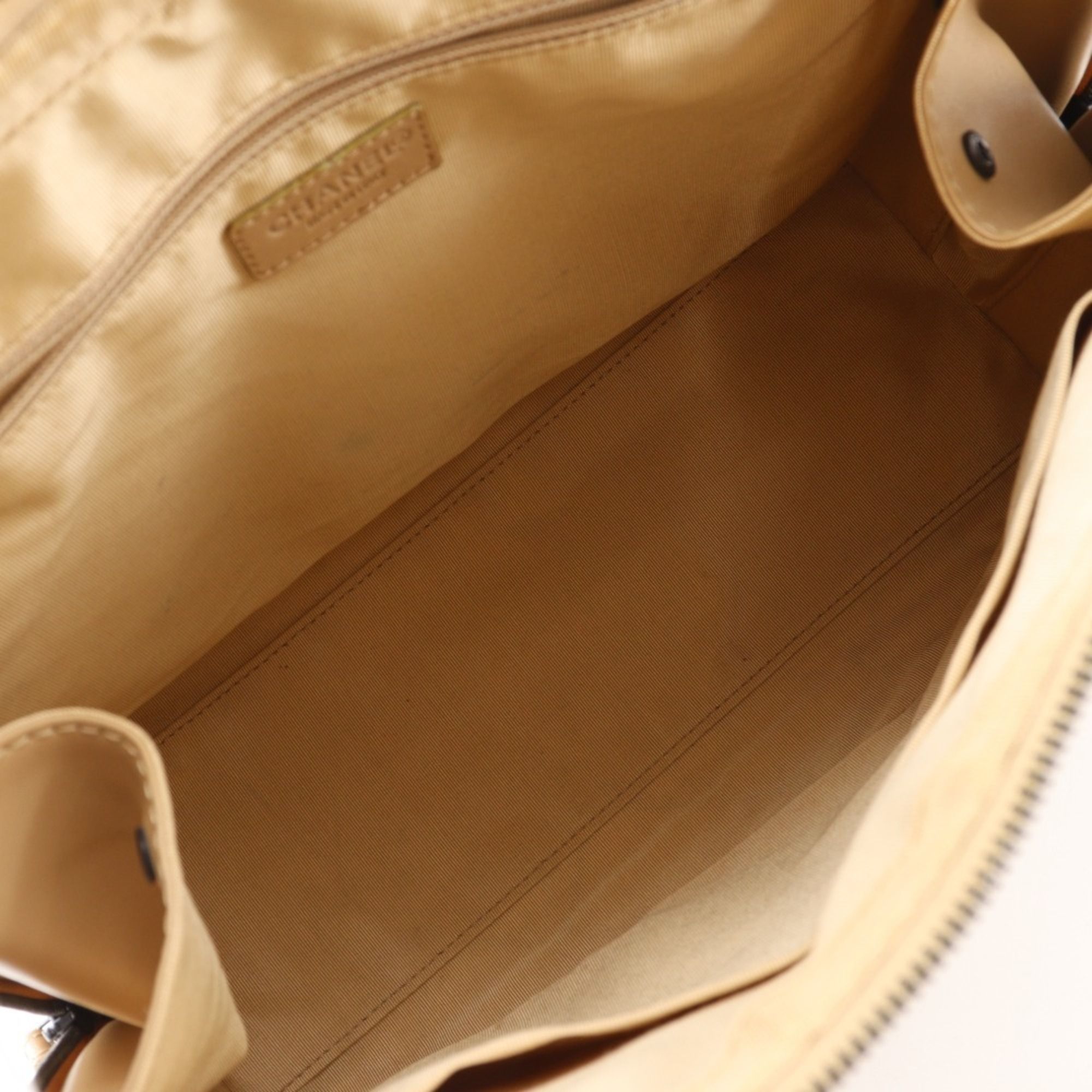 Wild Stitch Leather Tote Bag (Pre-Owned) - Chanel - Modalova