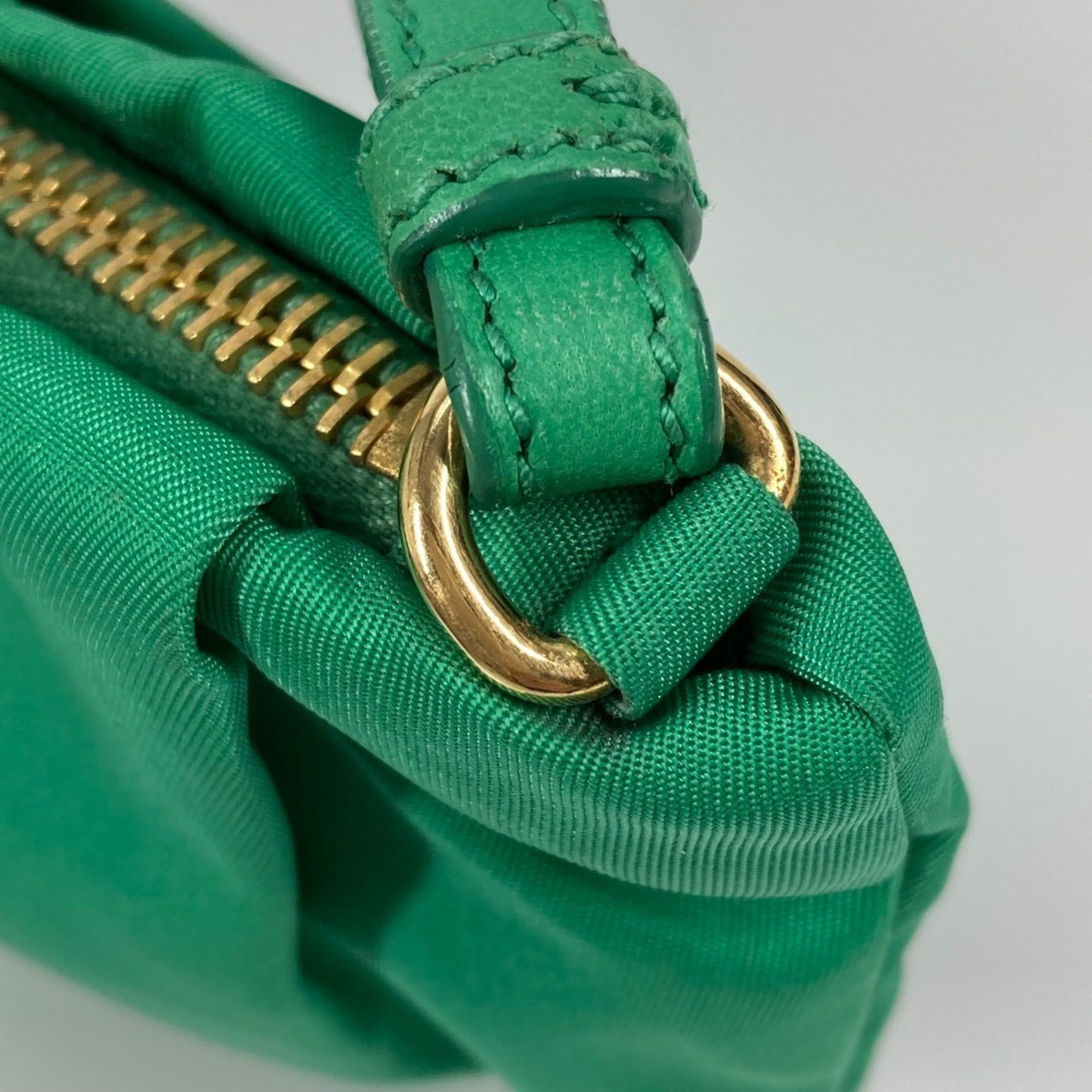 Nylon Clutch Bag Pouch (Pre-Owned) - Prada - Modalova