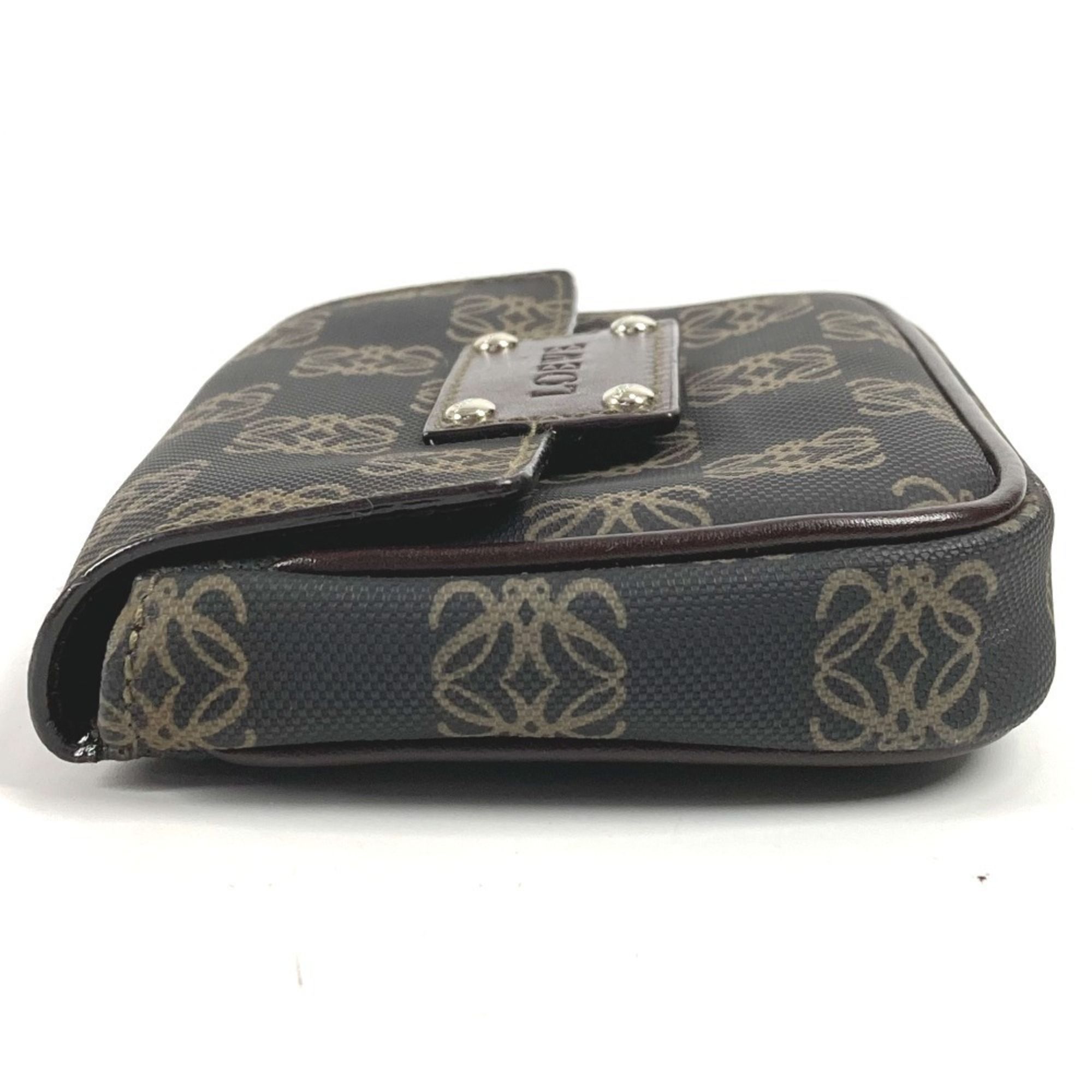 Pvc Leather Pouch (Pre-Owned) - Loewe - Modalova