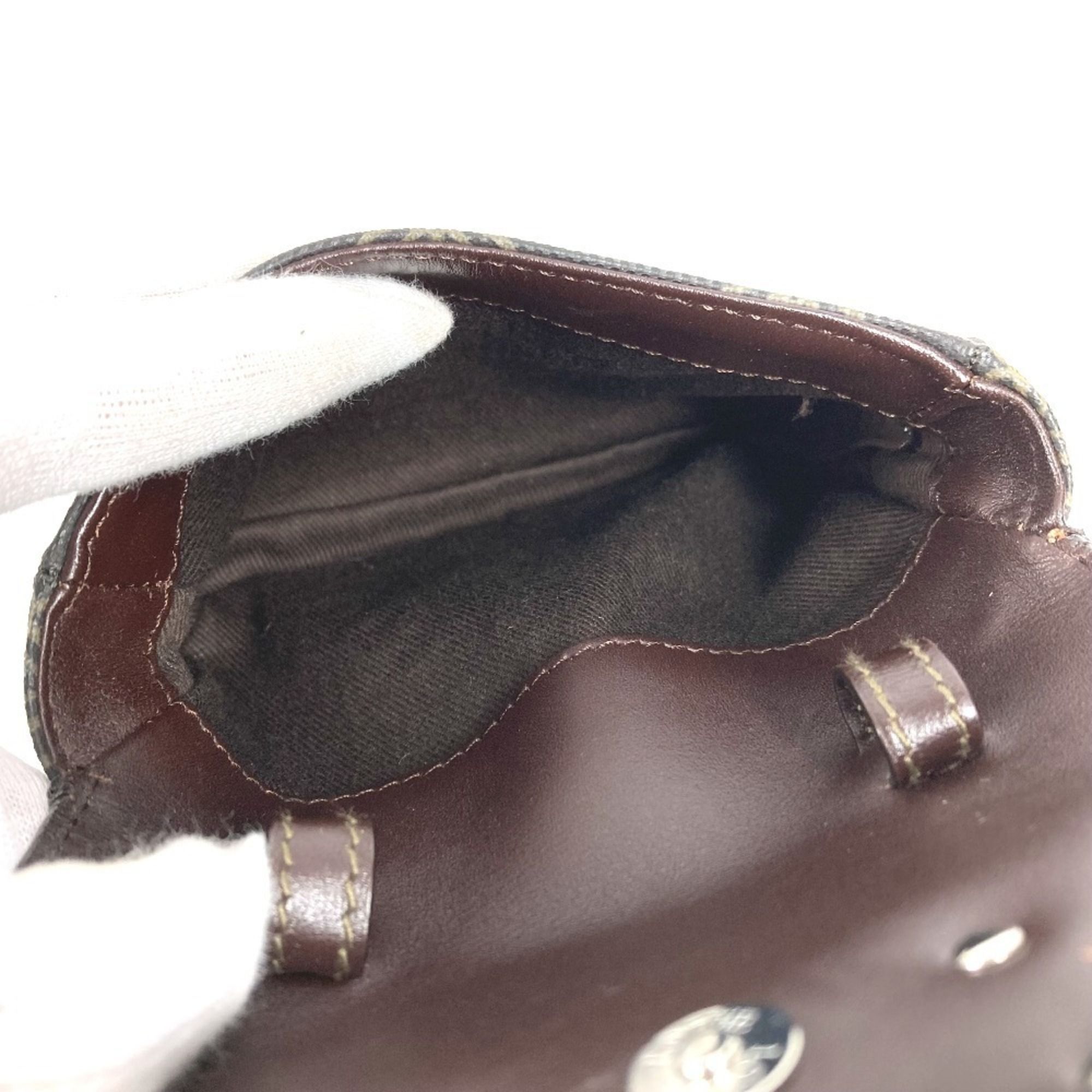 Pvc Leather Pouch (Pre-Owned) - Loewe - Modalova