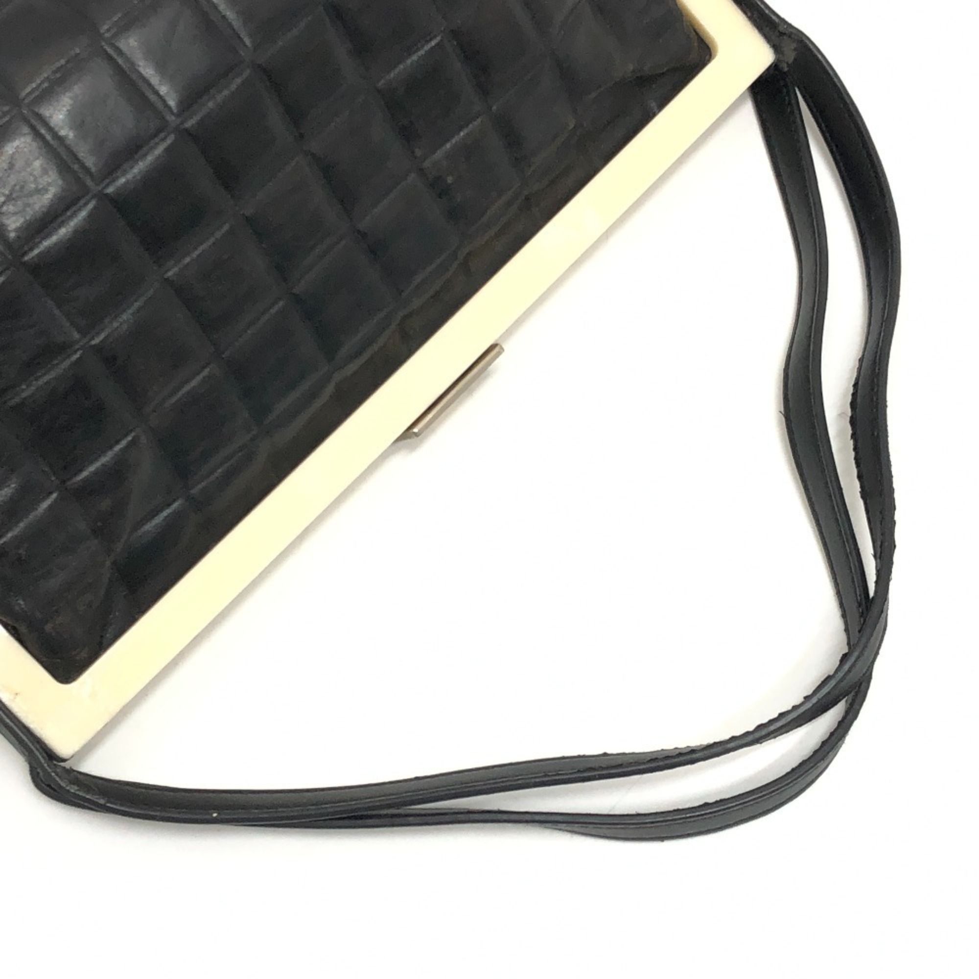 Leather Handbag Shoulder Bag (Pre-Owned) - Chanel - Modalova