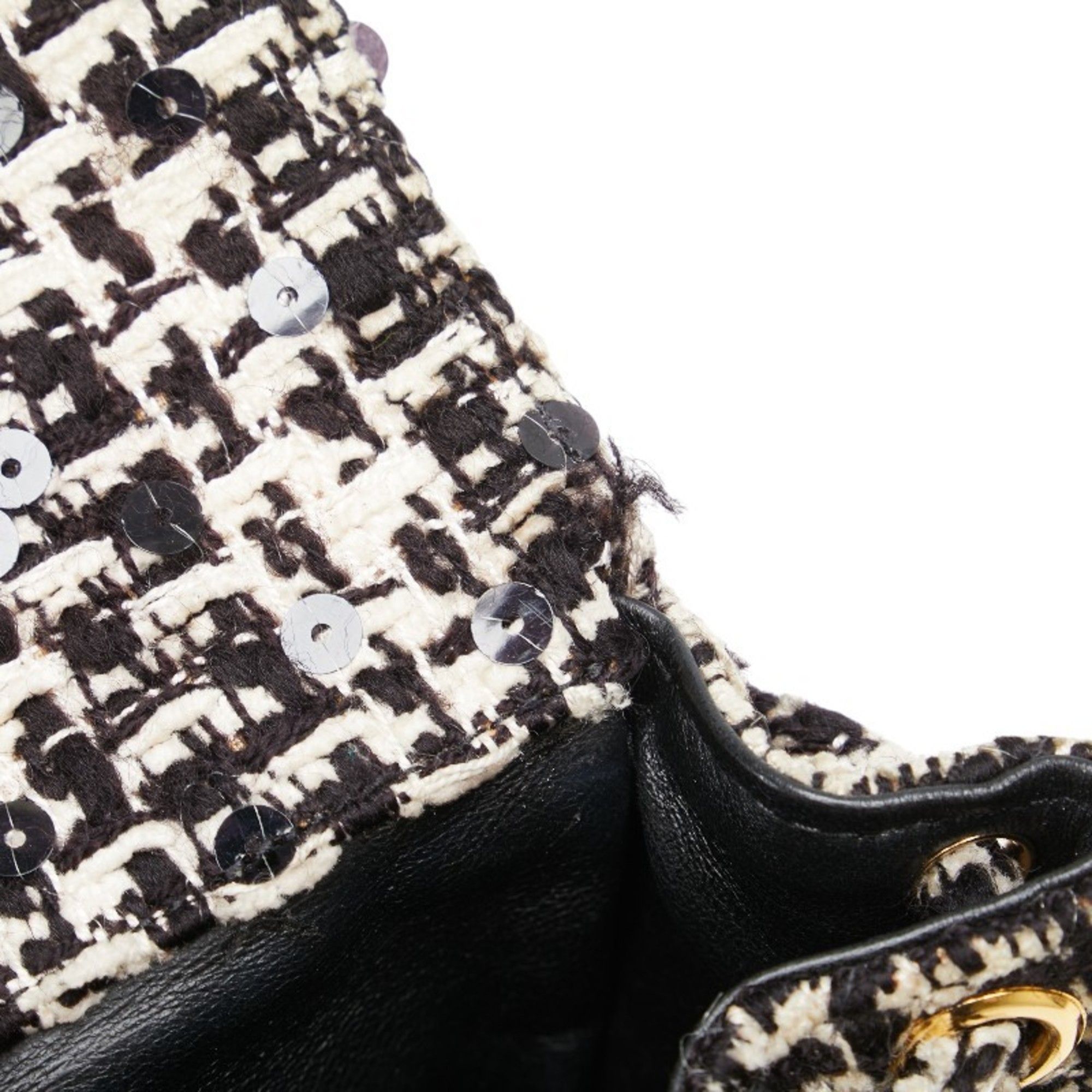 Tweed Spangles Backpack (Pre-Owned) - Chanel - Modalova