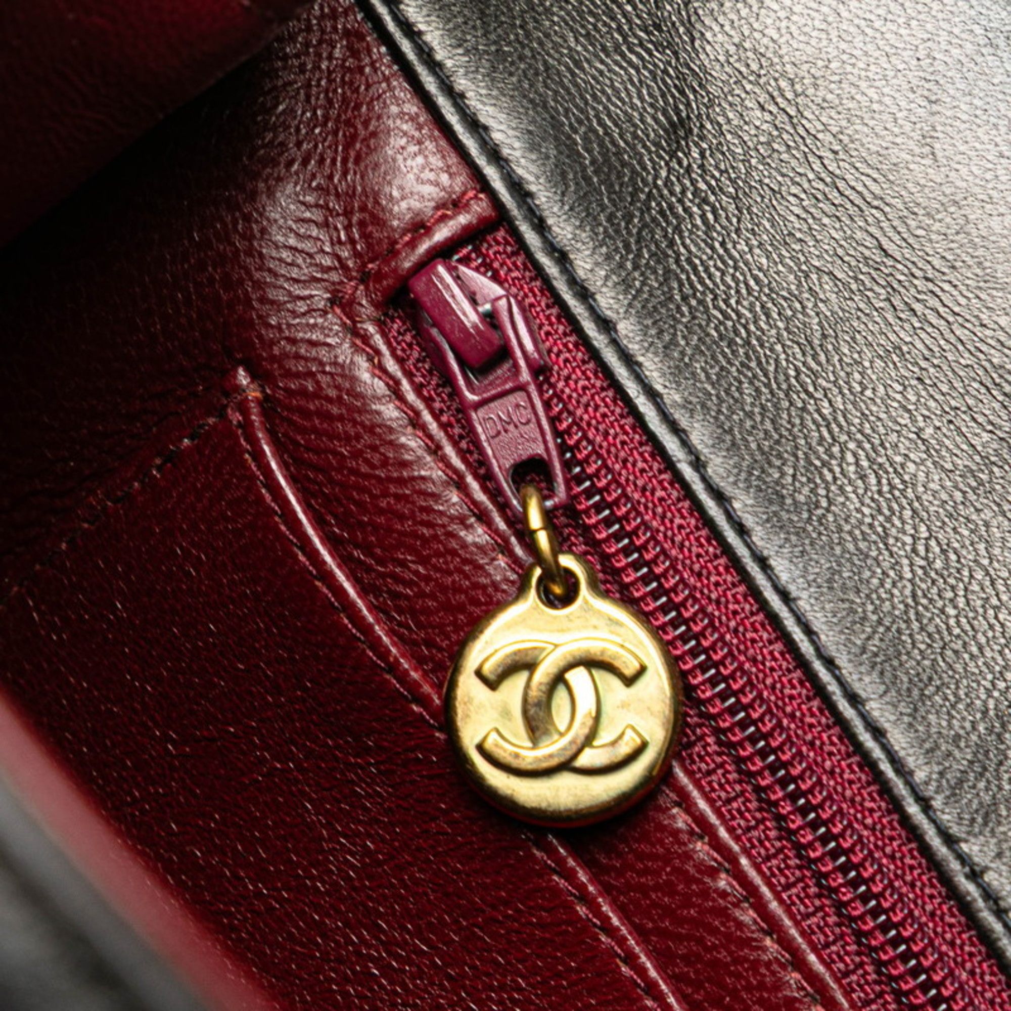 Leather Handbag (Pre-Owned) - Chanel - Modalova