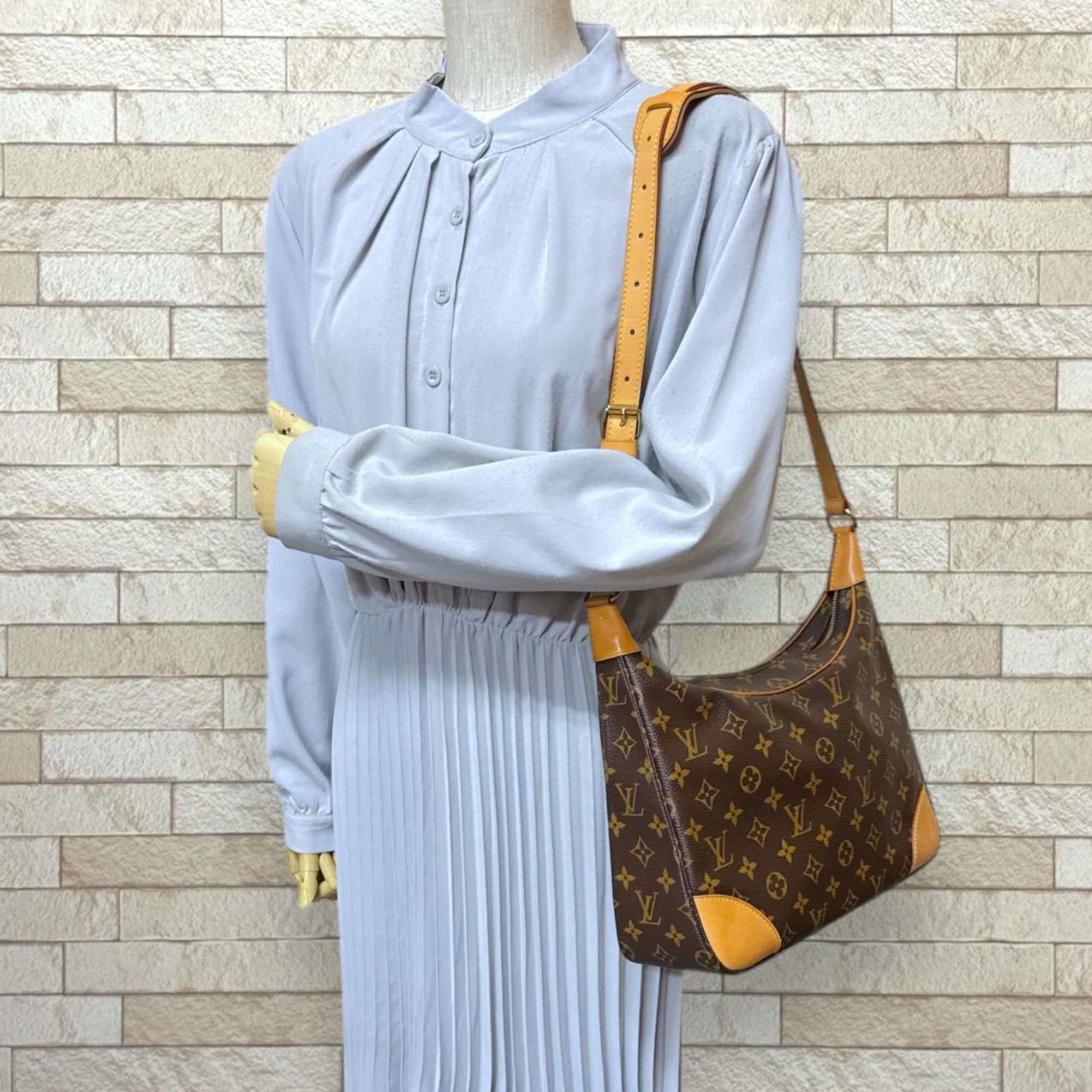 Monogram Canvas Shoulder Bag (Pre-Owned) - Louis Vuitton - Modalova