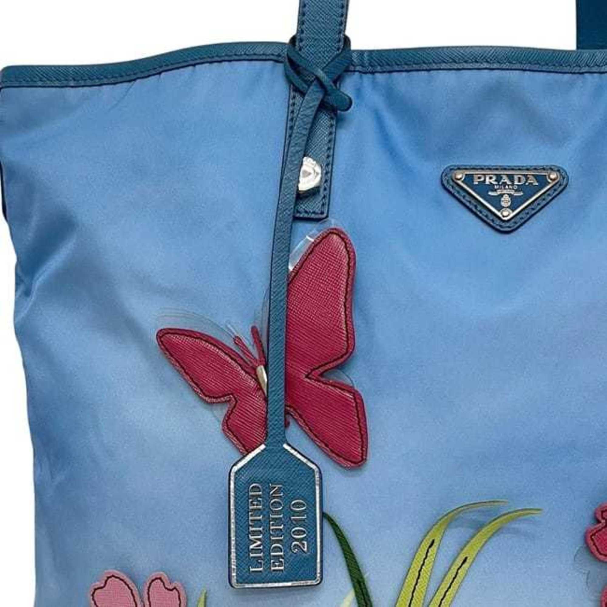 Light Nylon Saffiano Triangle Tote Bag (Pre-Owned) - Prada - Modalova