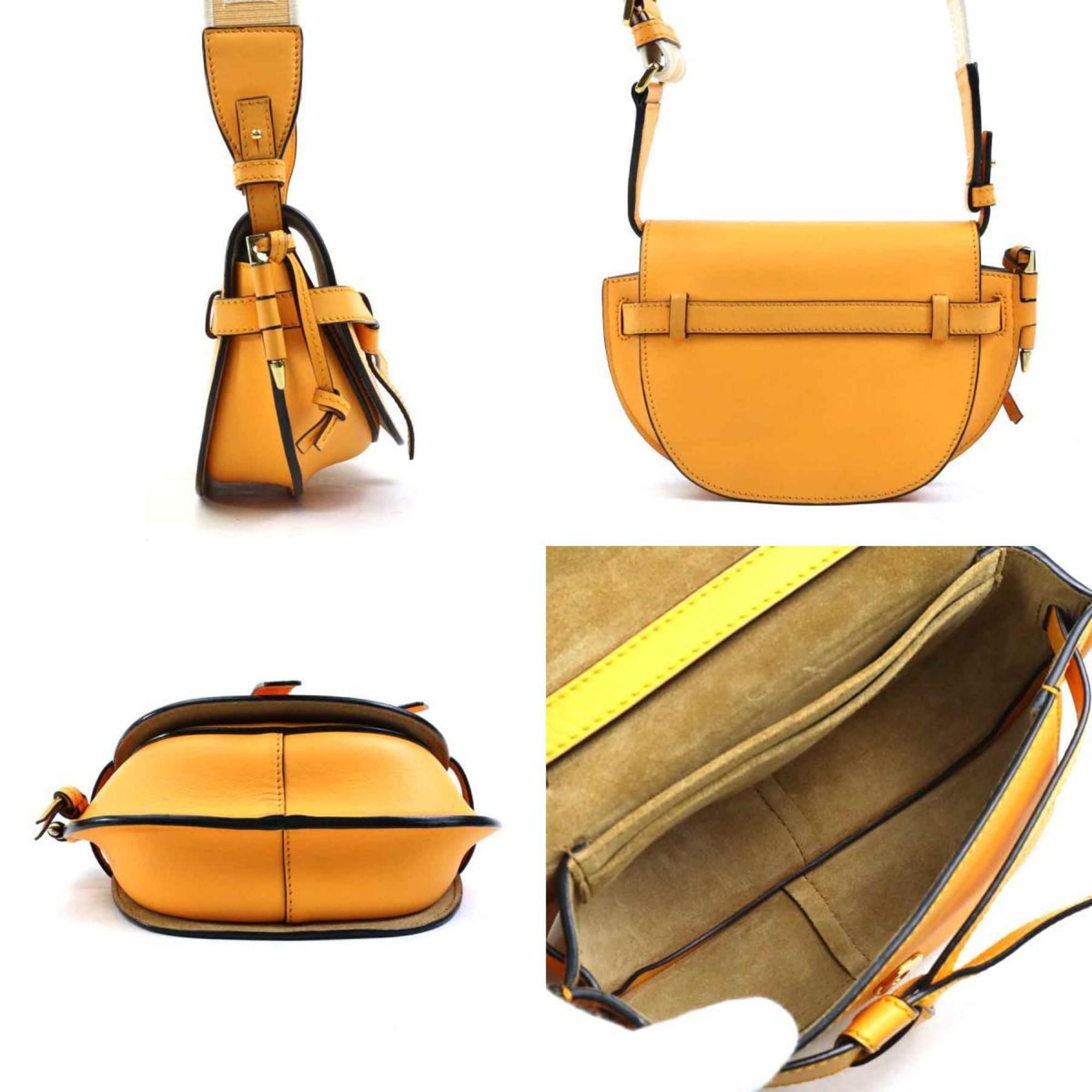 Leather Shoulder Bag (Pre-Owned) - Loewe - Modalova