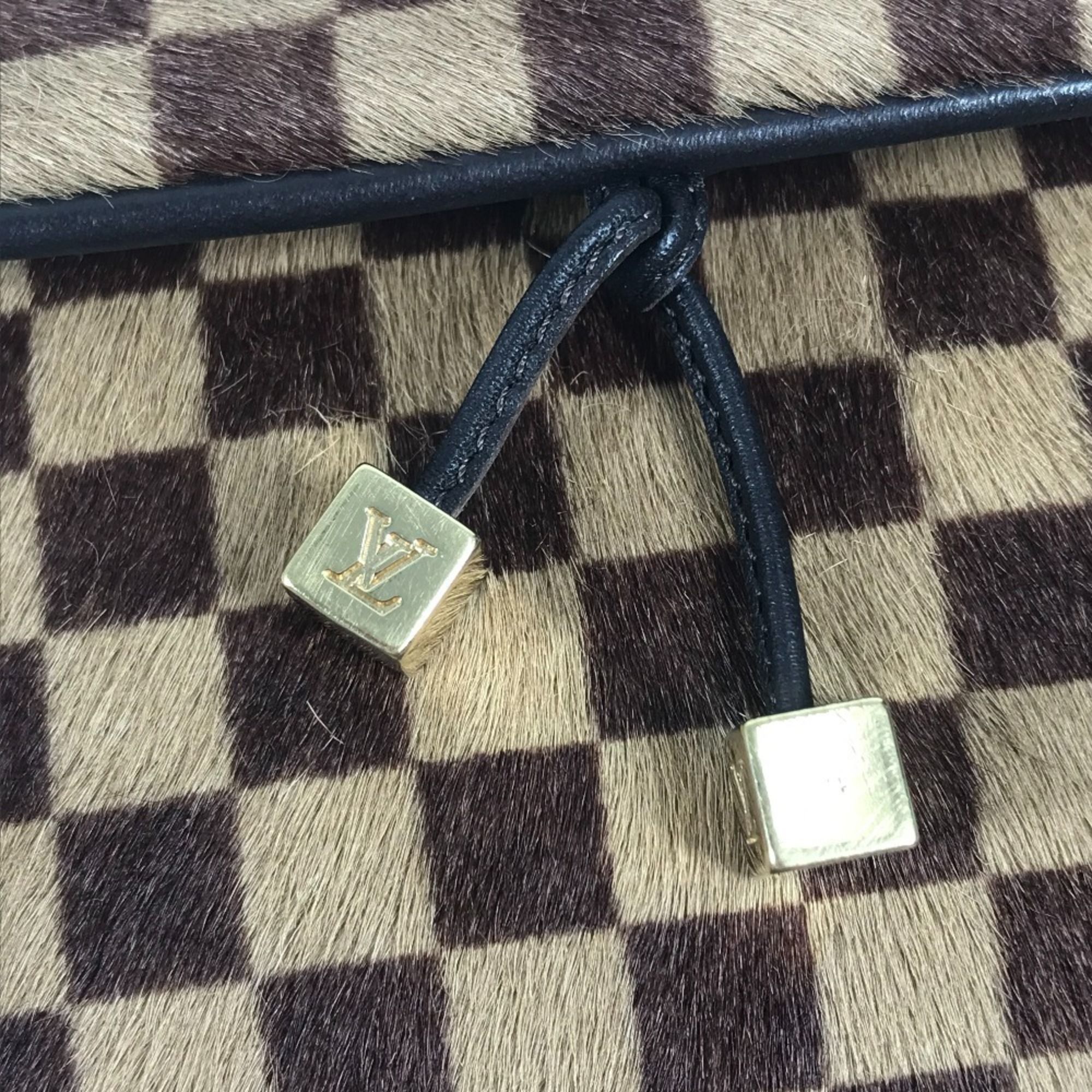 Leather Pochette Shoulder Bag (Pre-Owned) - Louis Vuitton - Modalova