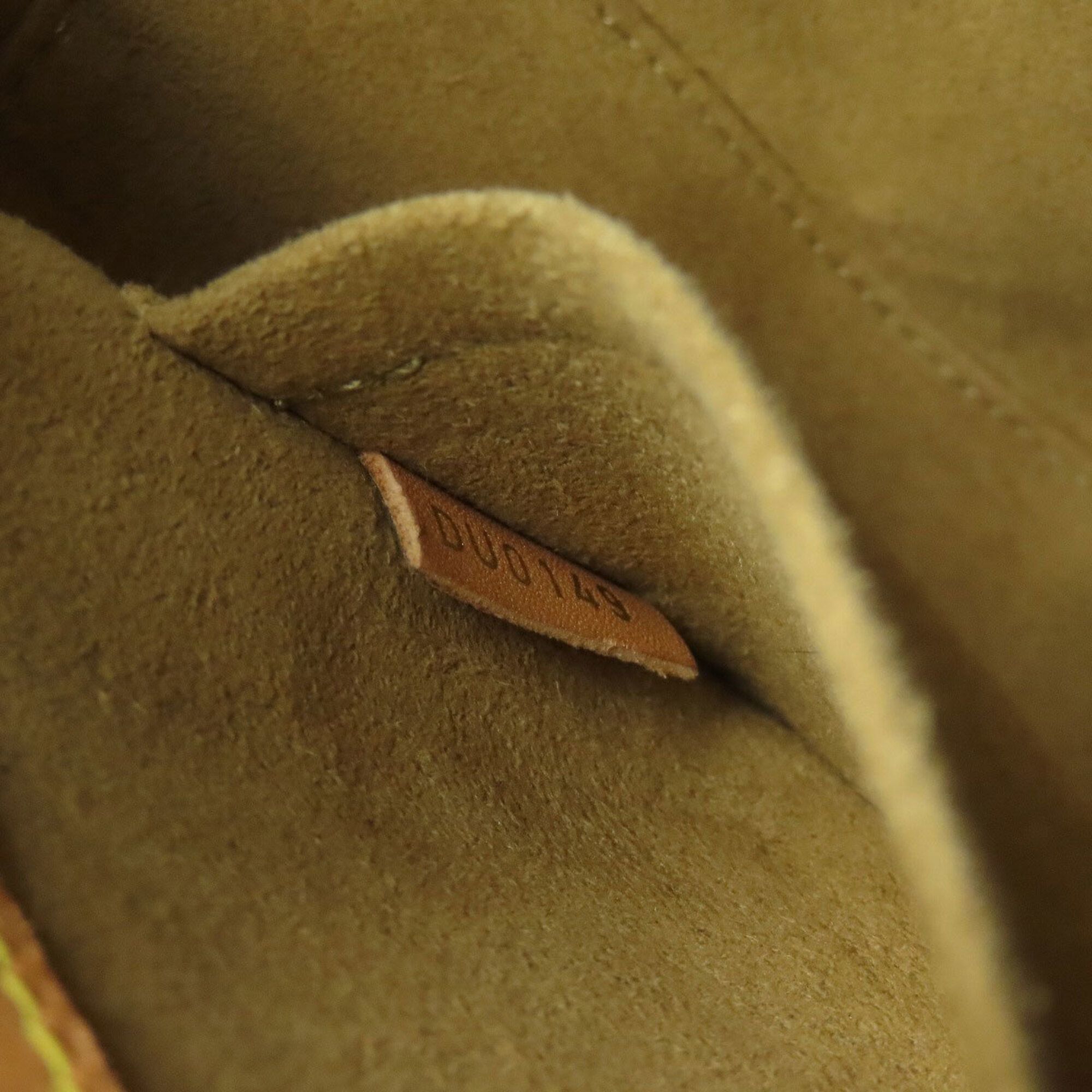 Canvas Shoulder Bag (Pre-Owned) - Louis Vuitton - Modalova