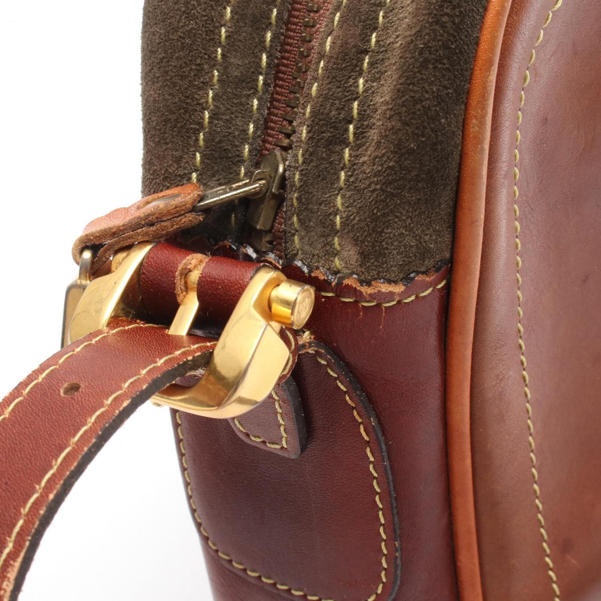 Suede Leather Shoulder Bag (Pre-Owned) - Loewe - Modalova